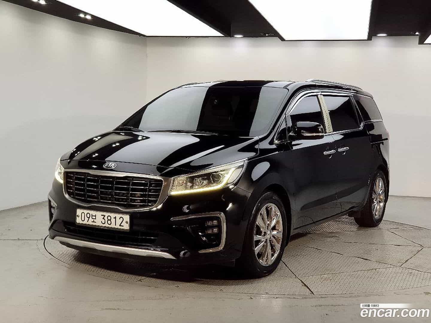 Canival Kia 2018.5-OUTER-001