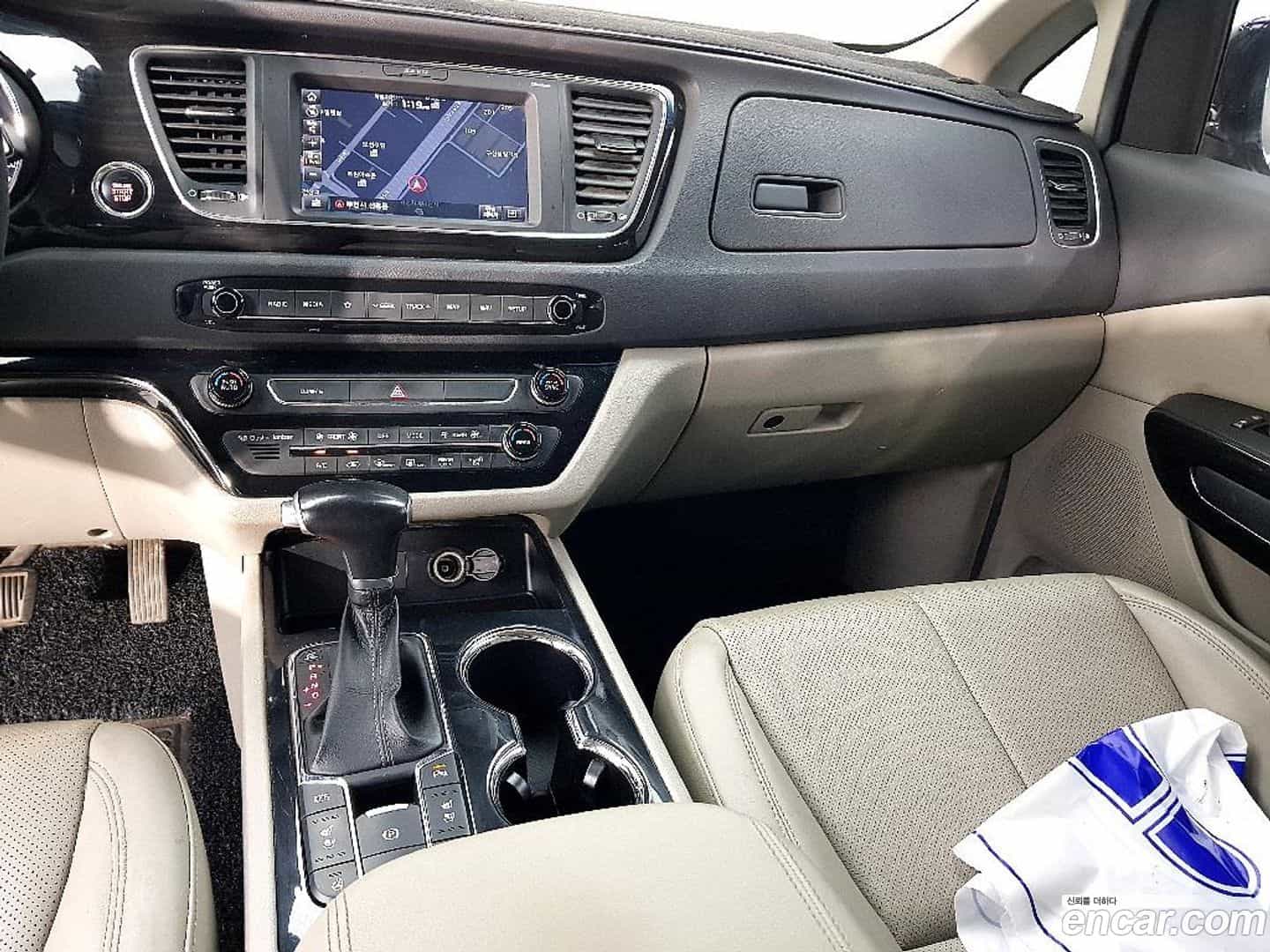 Canival Kia 2018.5-INNER-010