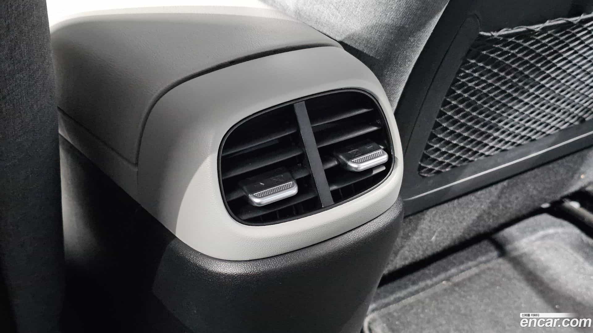 AVANTE Hyundai 2020.6-OPTION-024