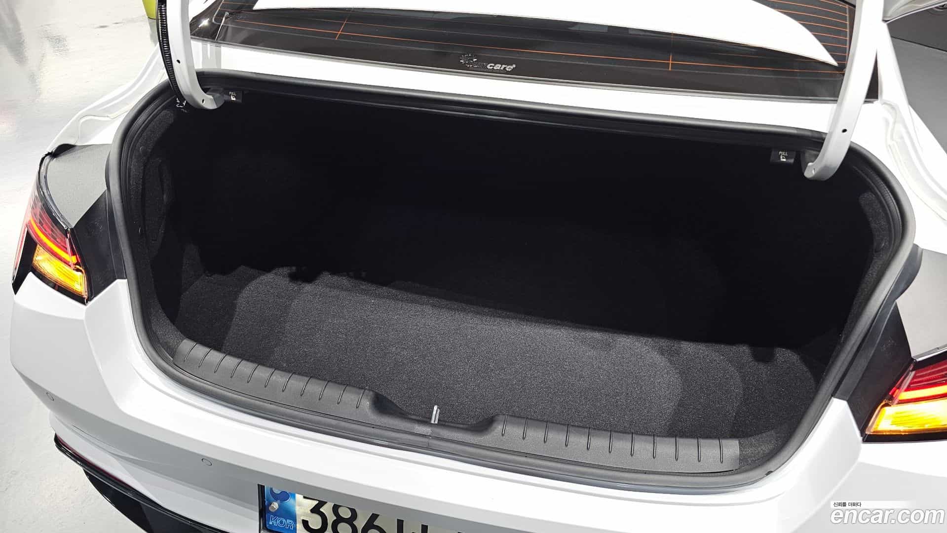 AVANTE Hyundai 2020.6-OPTION-041