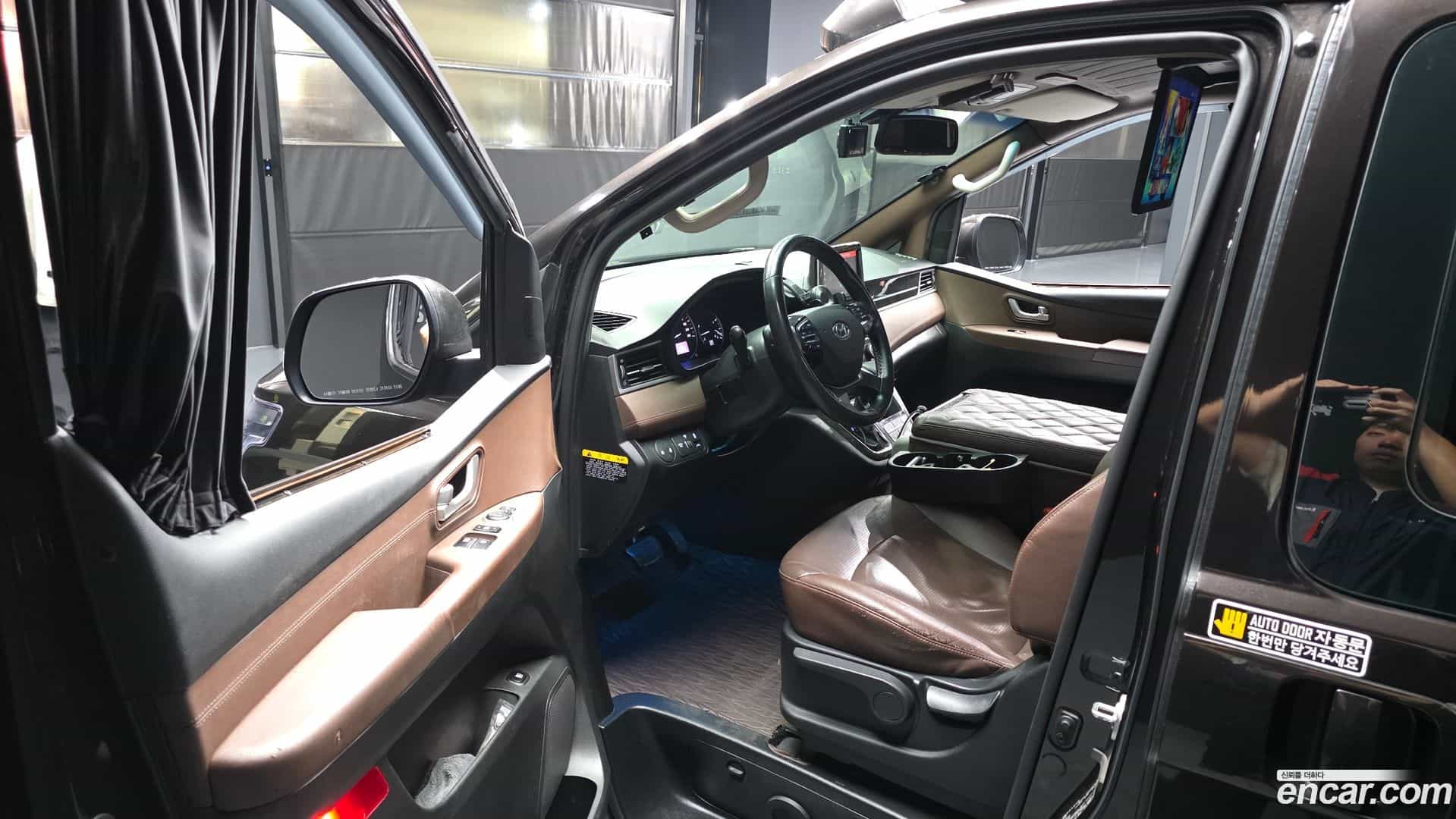 Starex Hyundai 2018.4-INNER-010