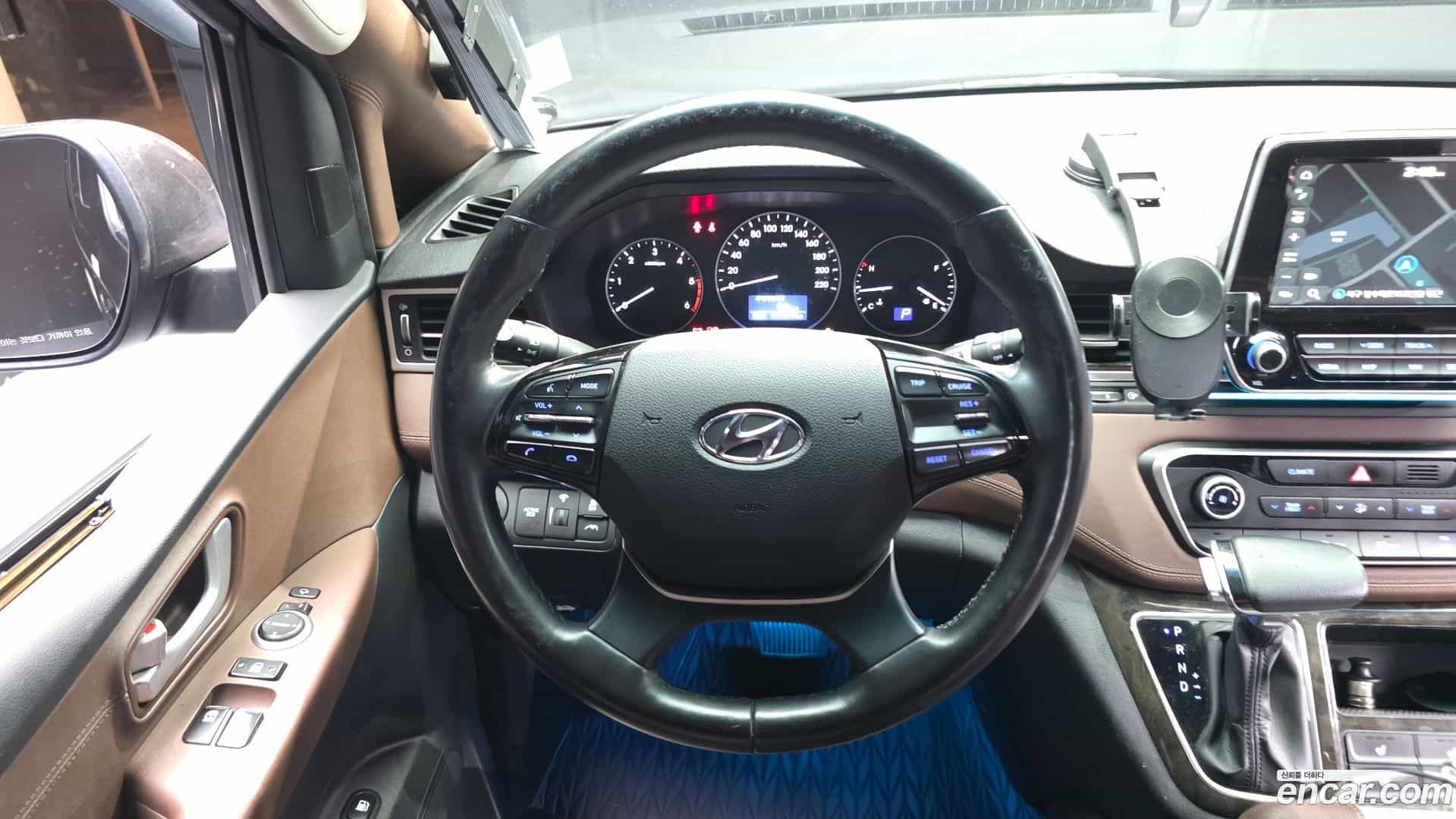 Starex Hyundai 2018.4-OPTION-017