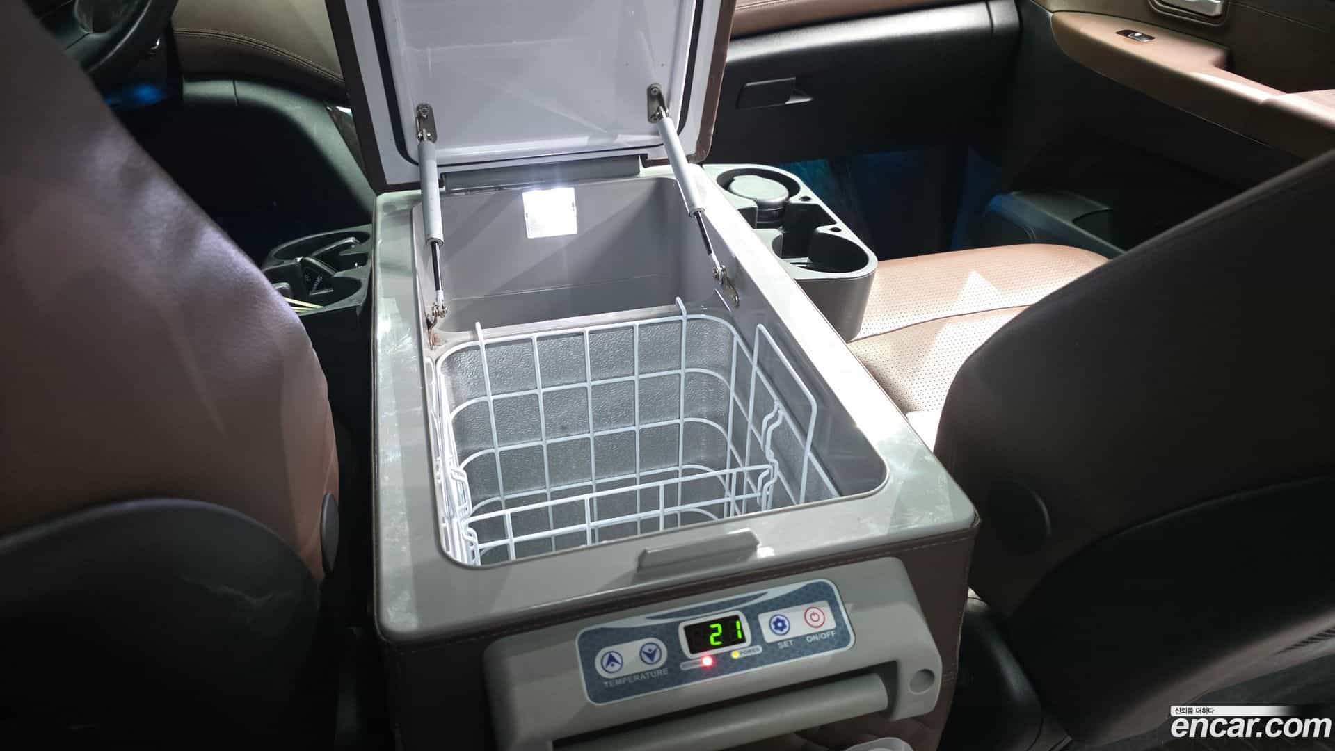 Starex Hyundai 2018.4-OPTION-021
