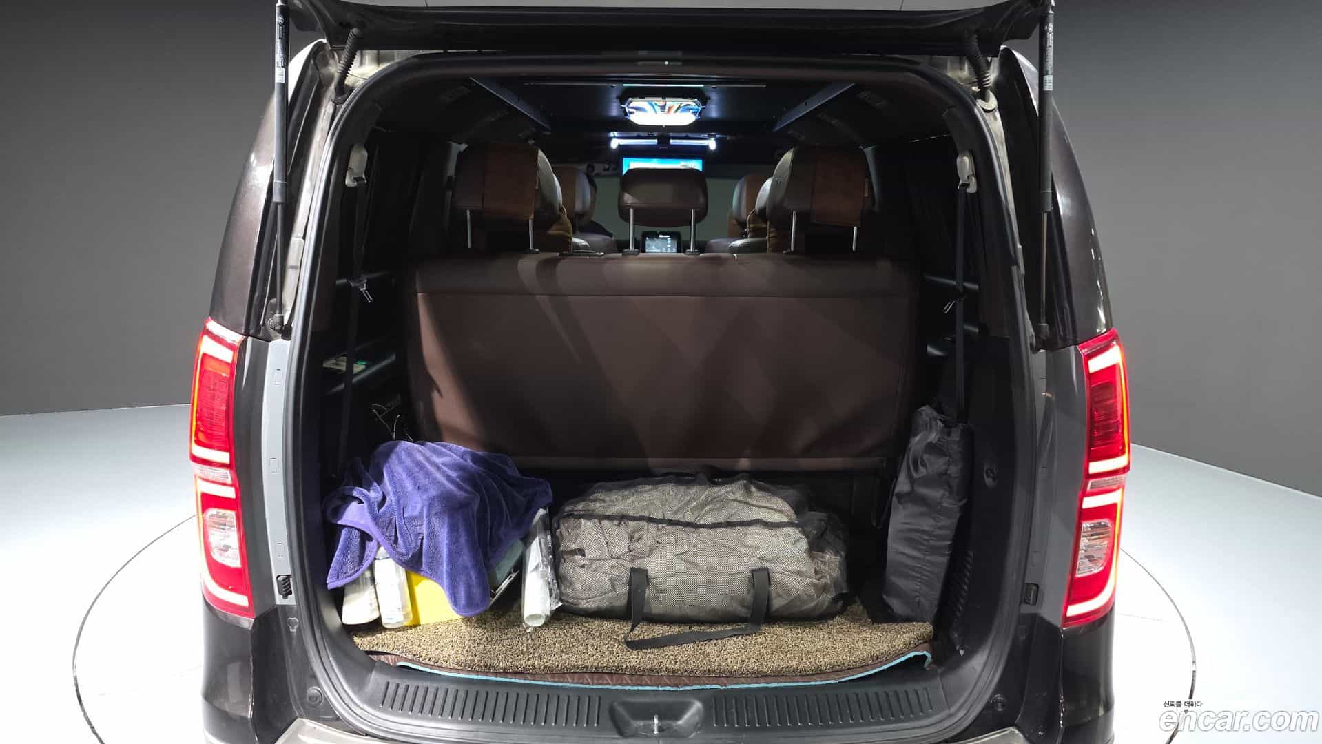 Starex Hyundai 2018.4-OPTION-024