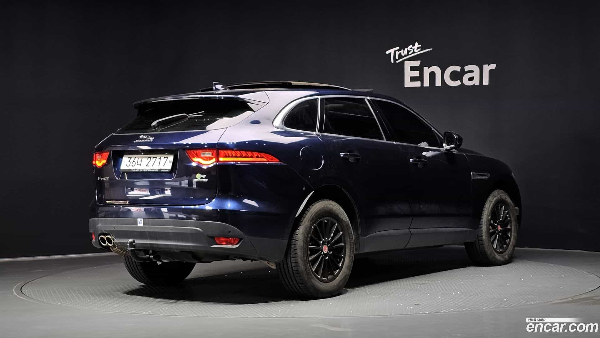 F-PACE Jaguar 2018.2-OUTER-002