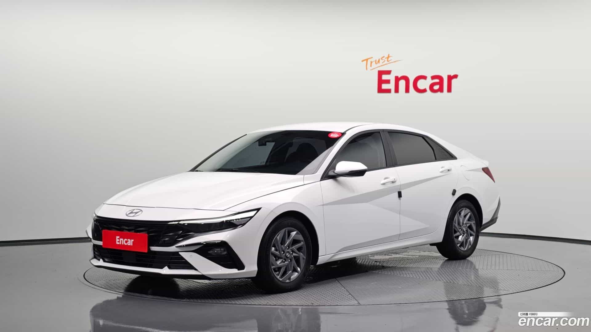 AVANTE Hyundai 2024.5-OUTER-001