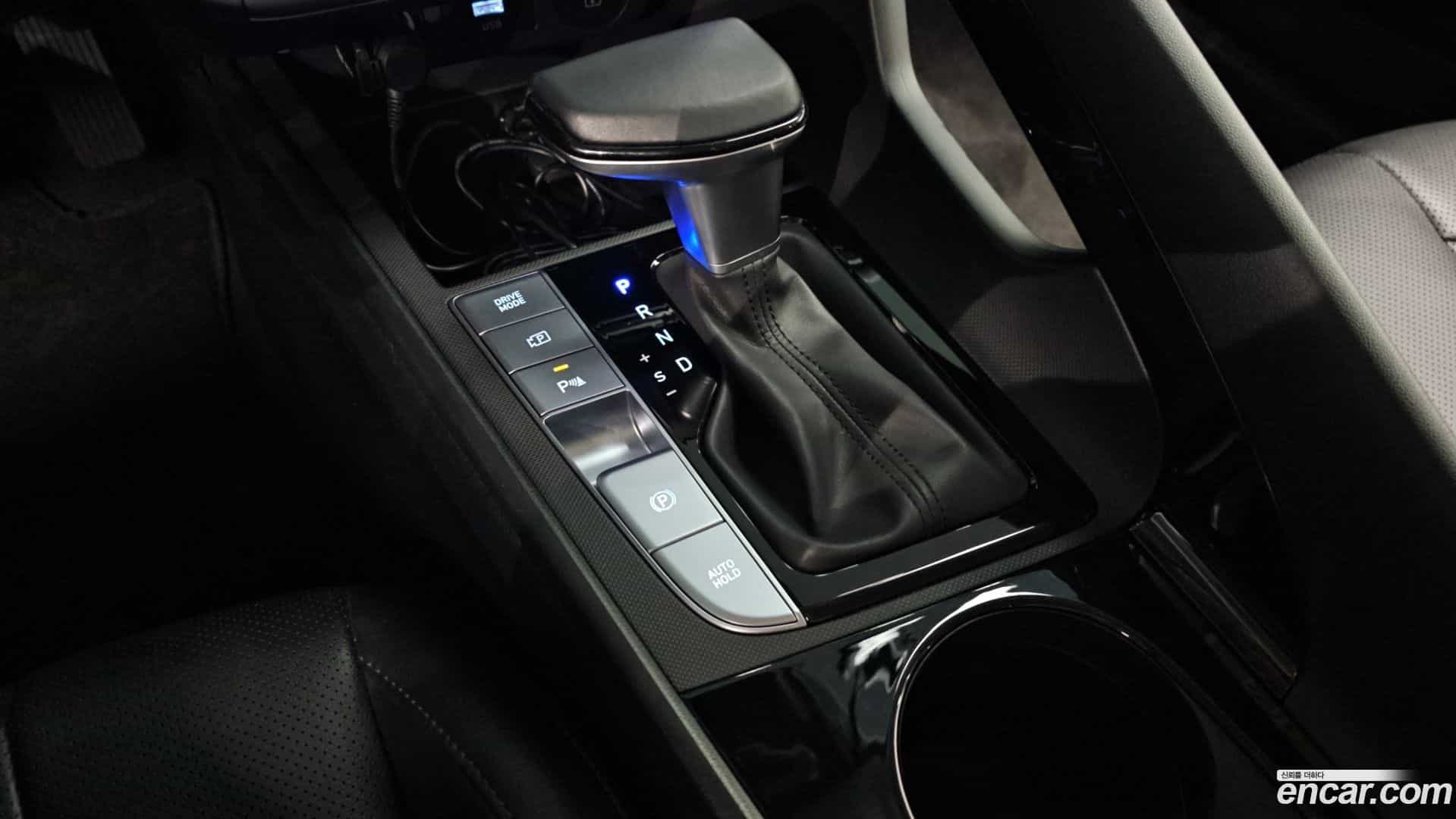 AVANTE Hyundai 2024.5-INNER-009