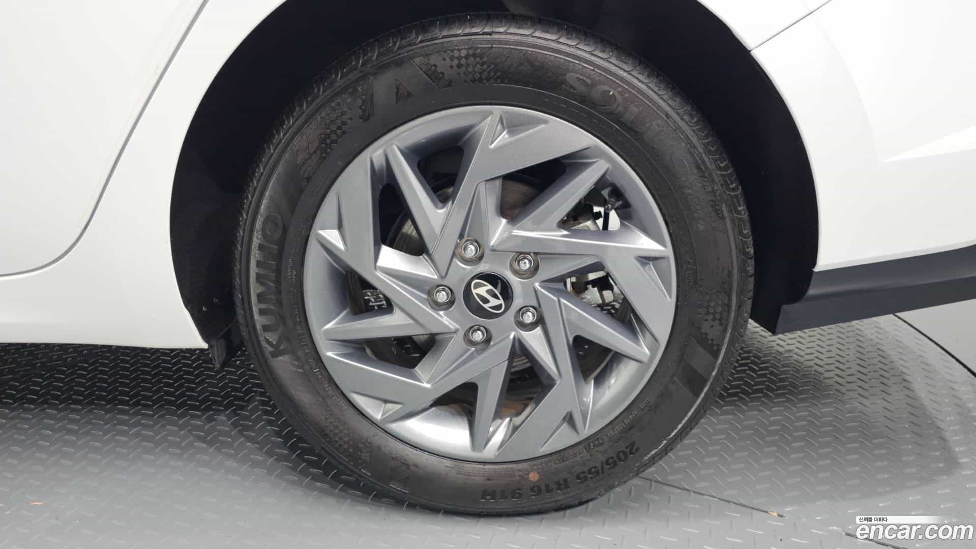 AVANTE Hyundai 2024.5-OUTER-031