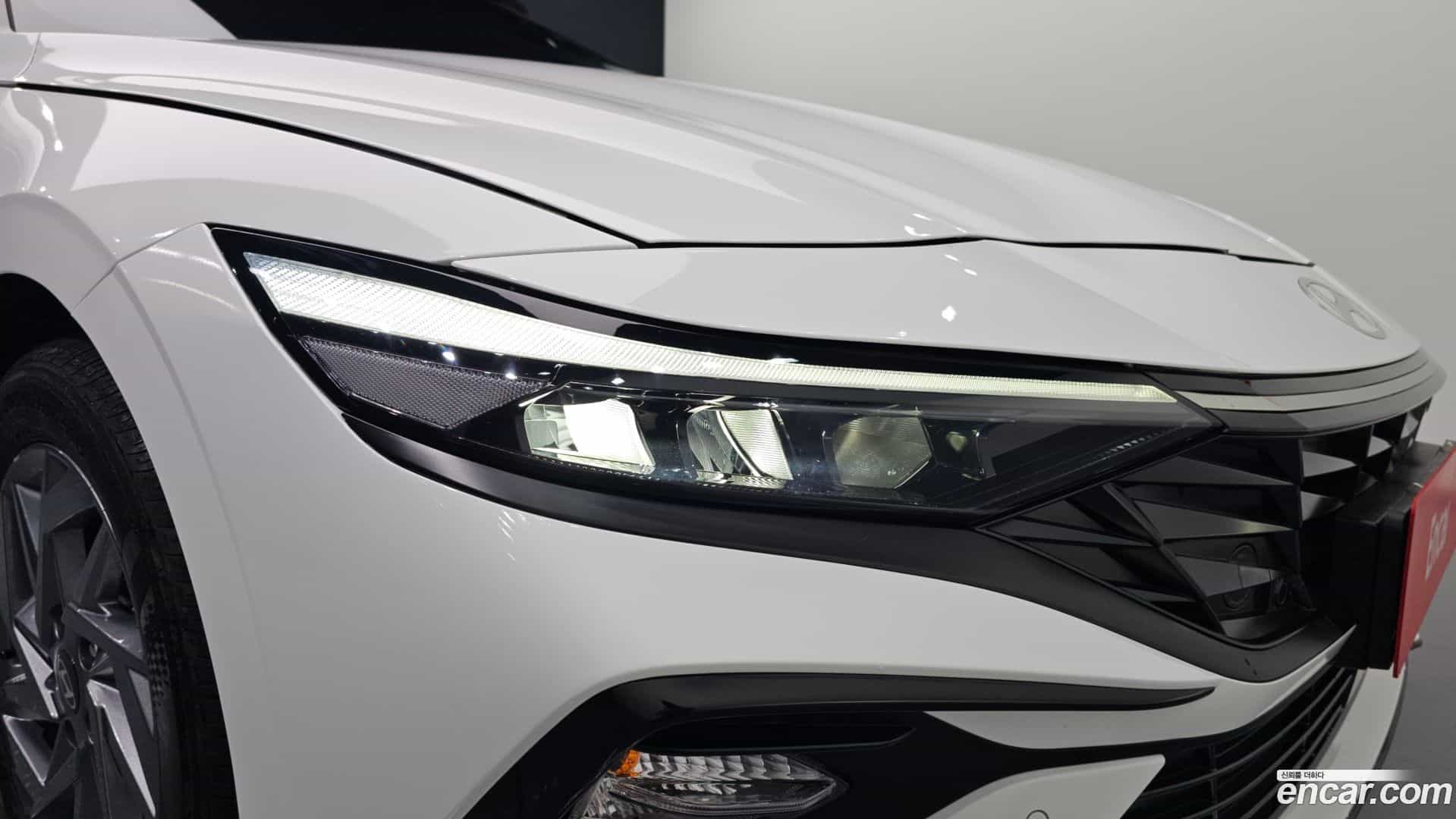 AVANTE Hyundai 2024.5-OUTER-032