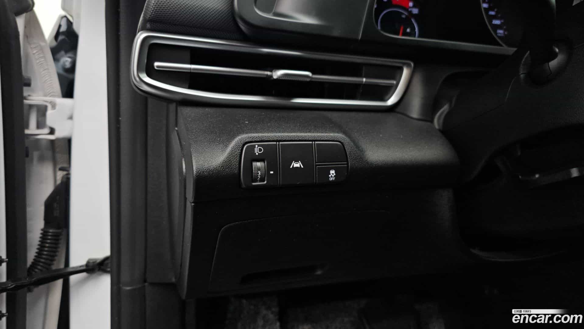 AVANTE Hyundai 2020.8-OPTION-021