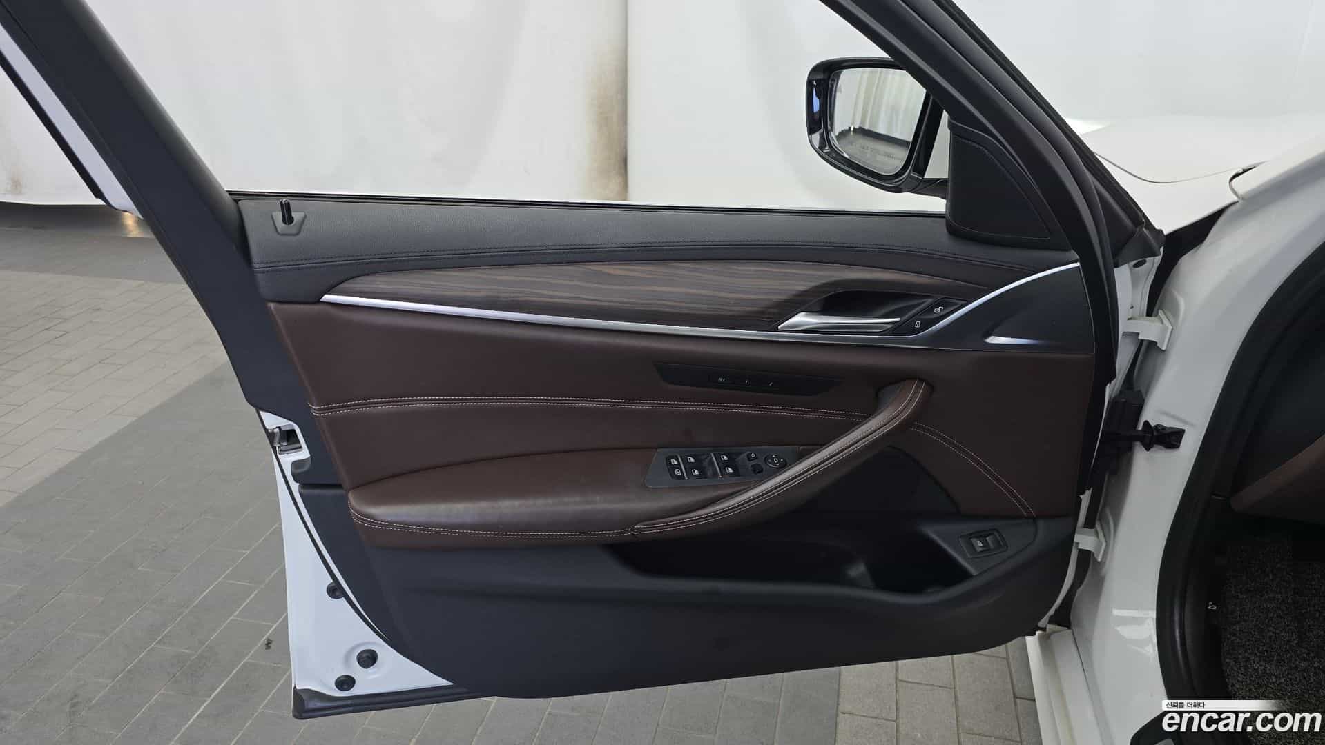 5-Series BMW 2018.3-INNER-034