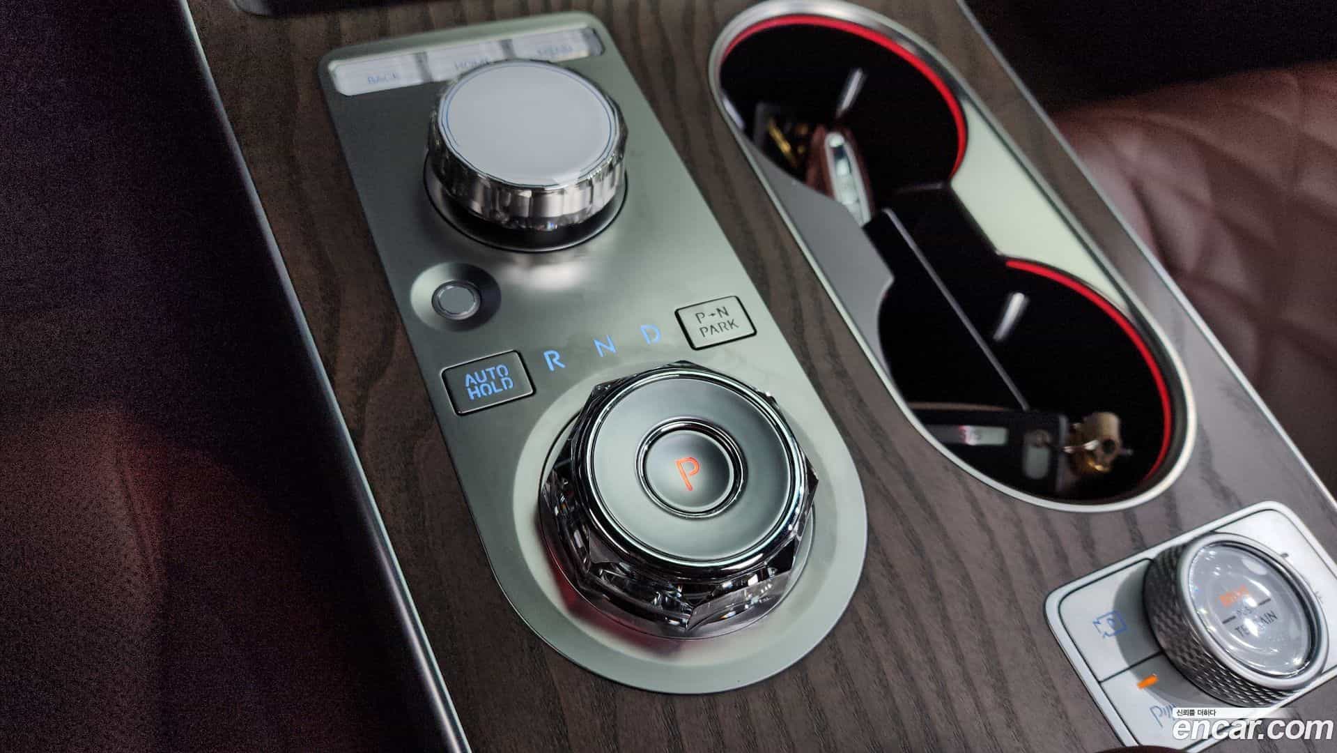 GV80 Genesis 2024.0-INNER-009