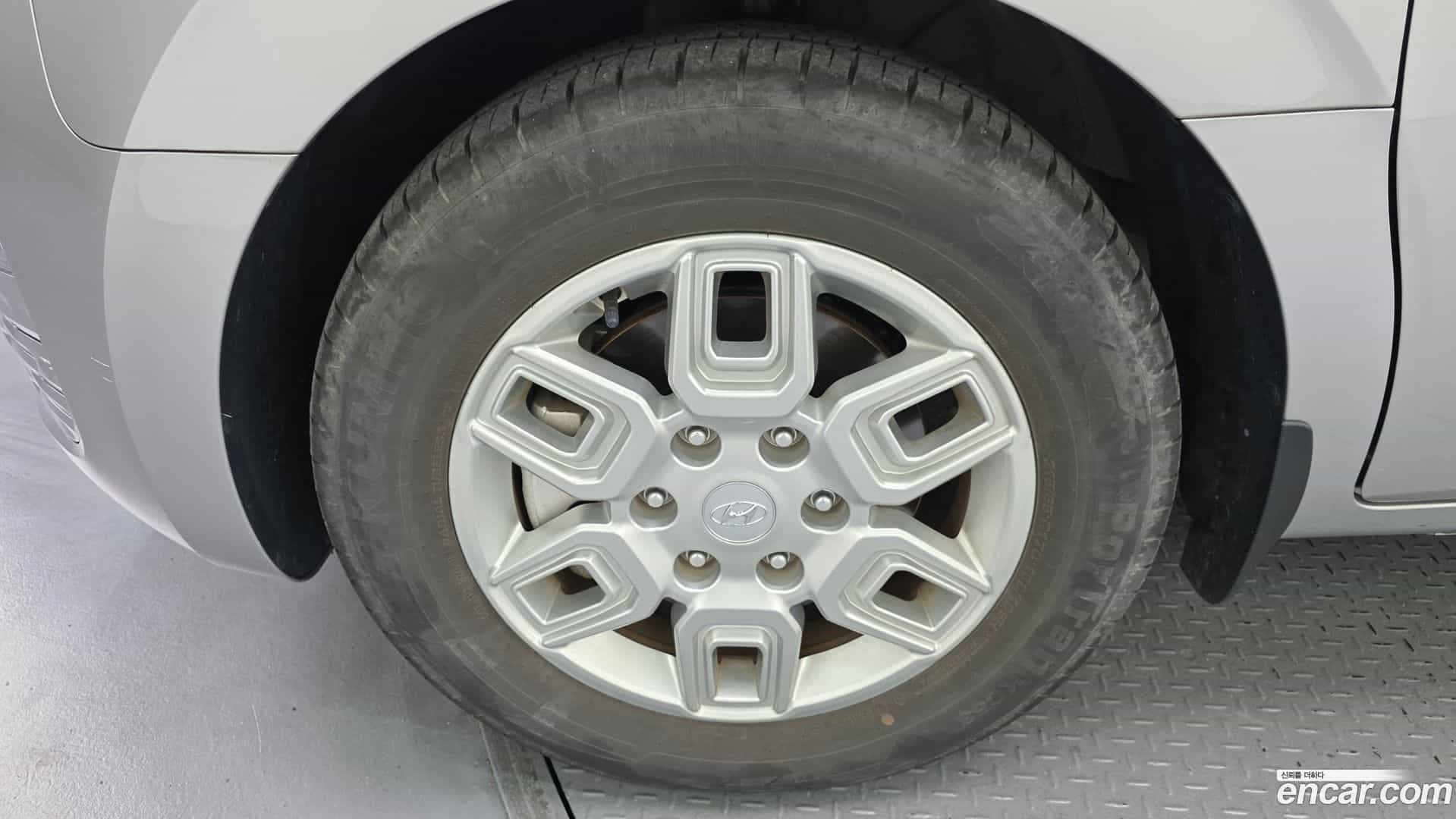 Staria Hyundai 2023.2-OUTER-005