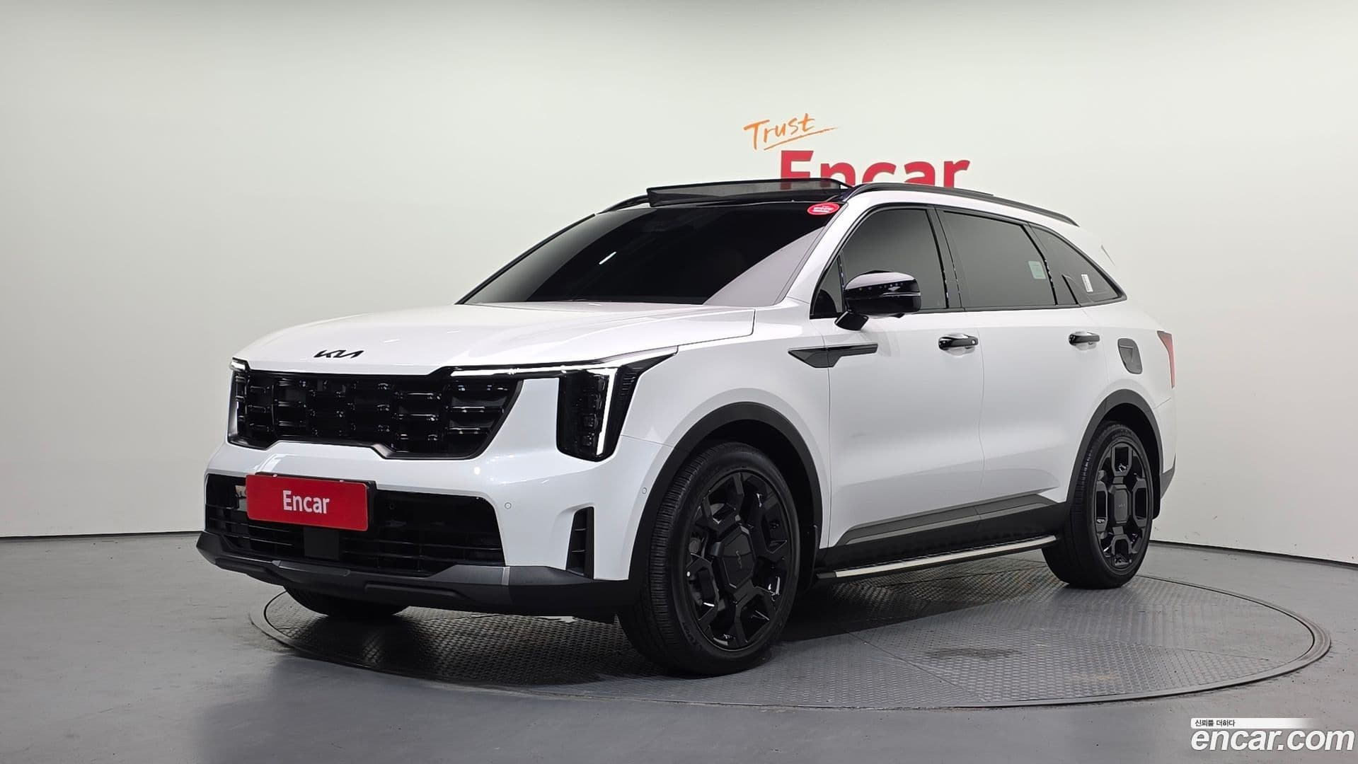 Main__Slider__Photo:Sorento Kia 2025.11-0
