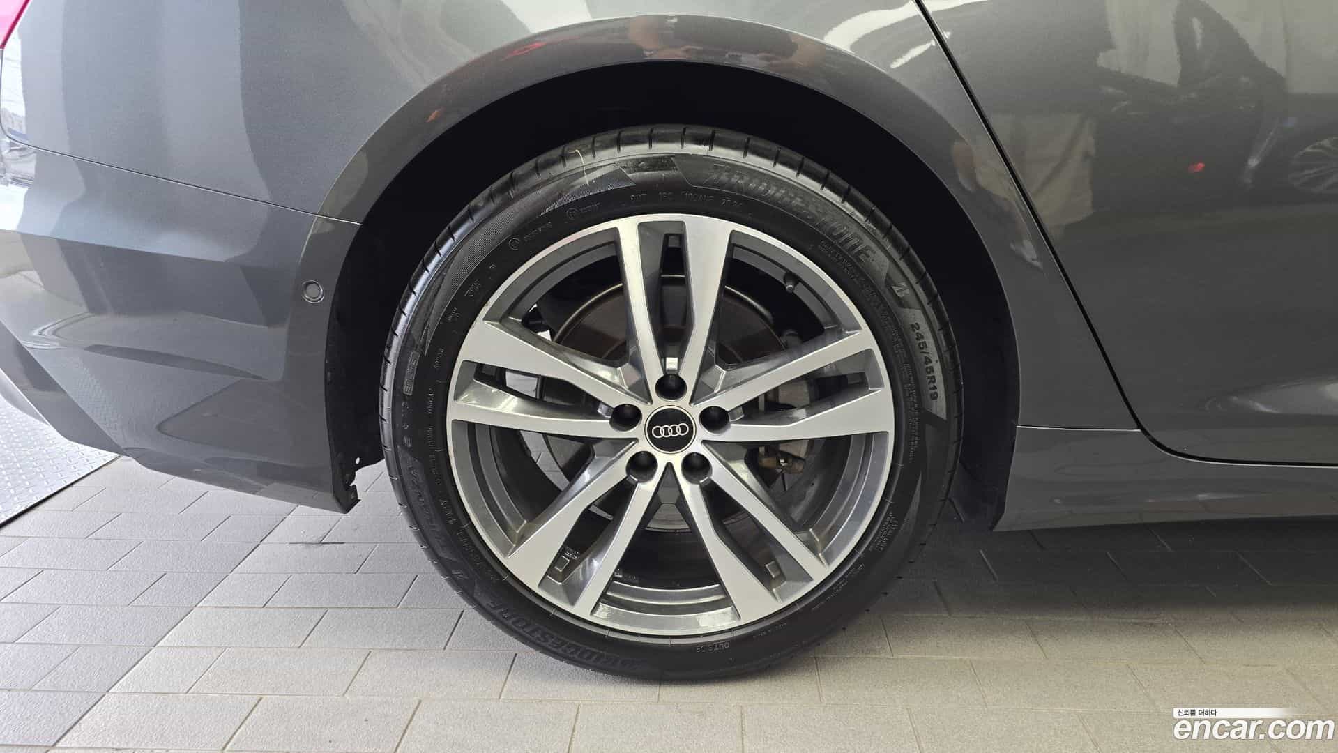 A6 Audi 2021.1-OUTER-005
