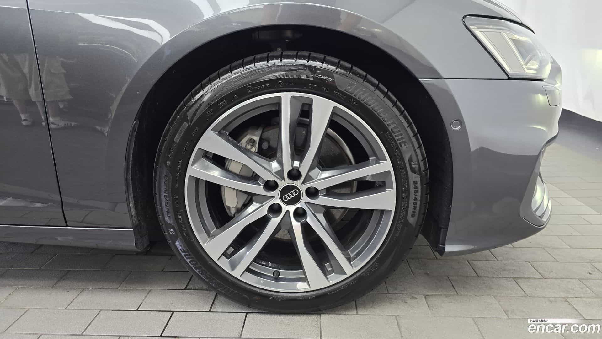 A6 Audi 2021.1-OUTER-031