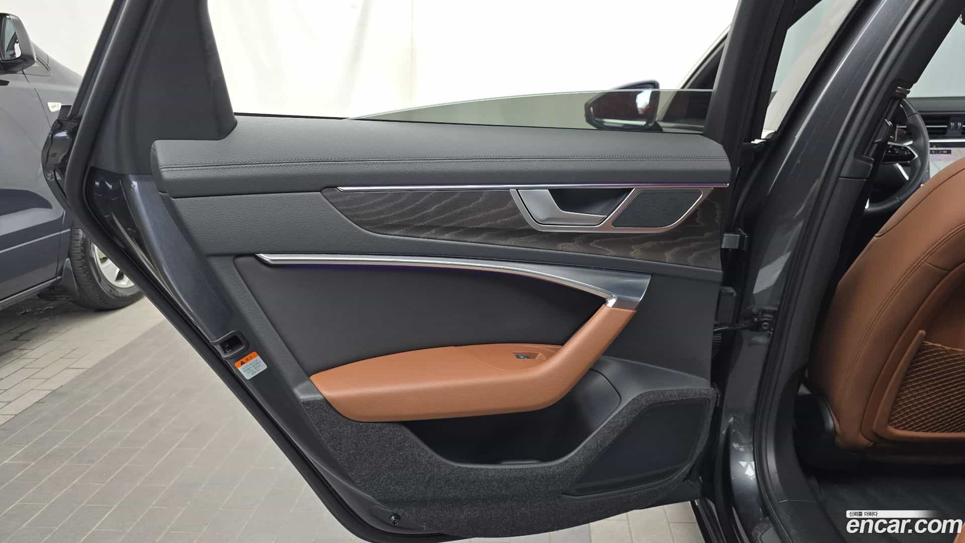 A6 Audi 2021.1-INNER-035