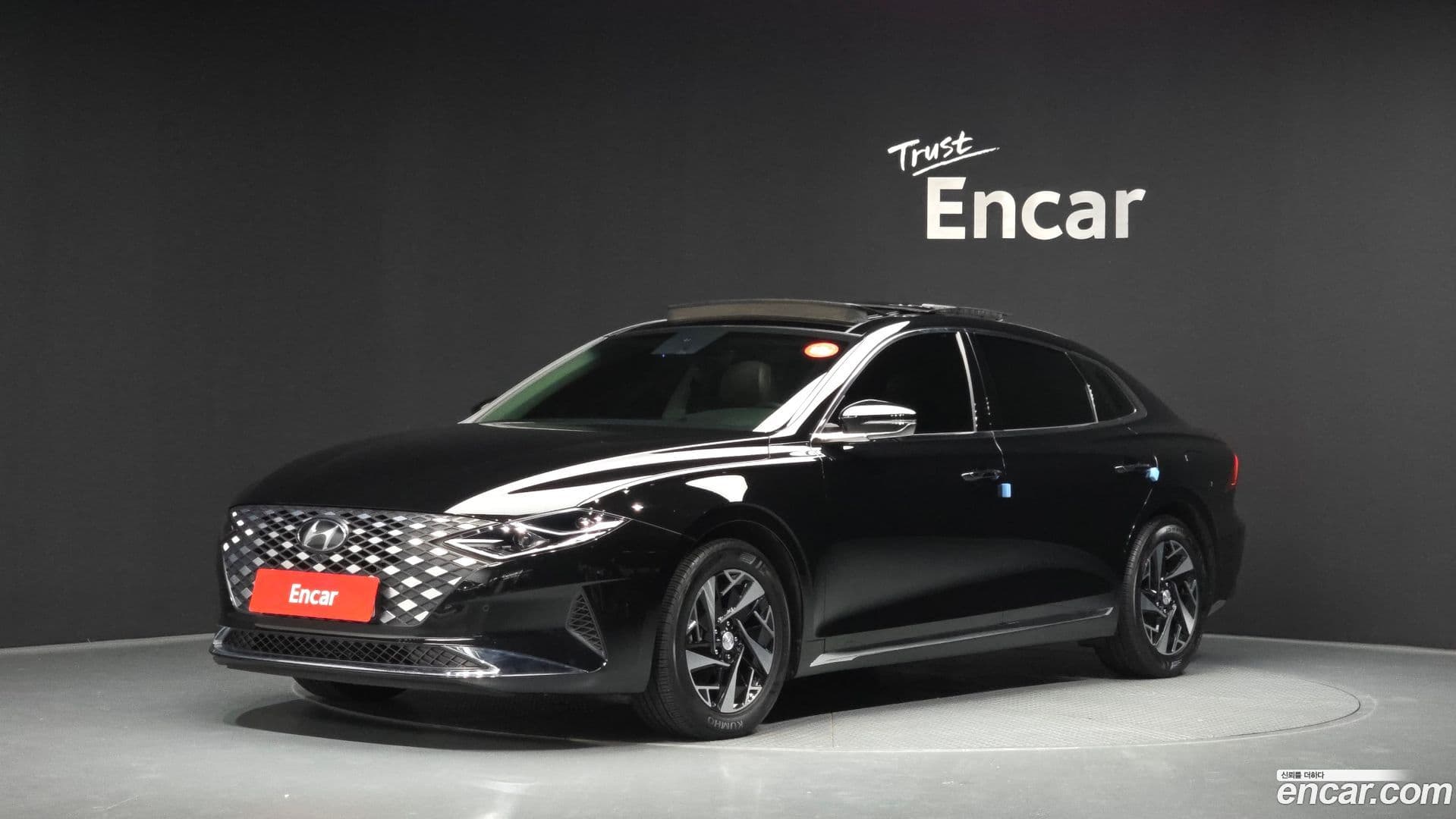 Main__Slider__Photo:Grandeur Hyundai 2021.5-0