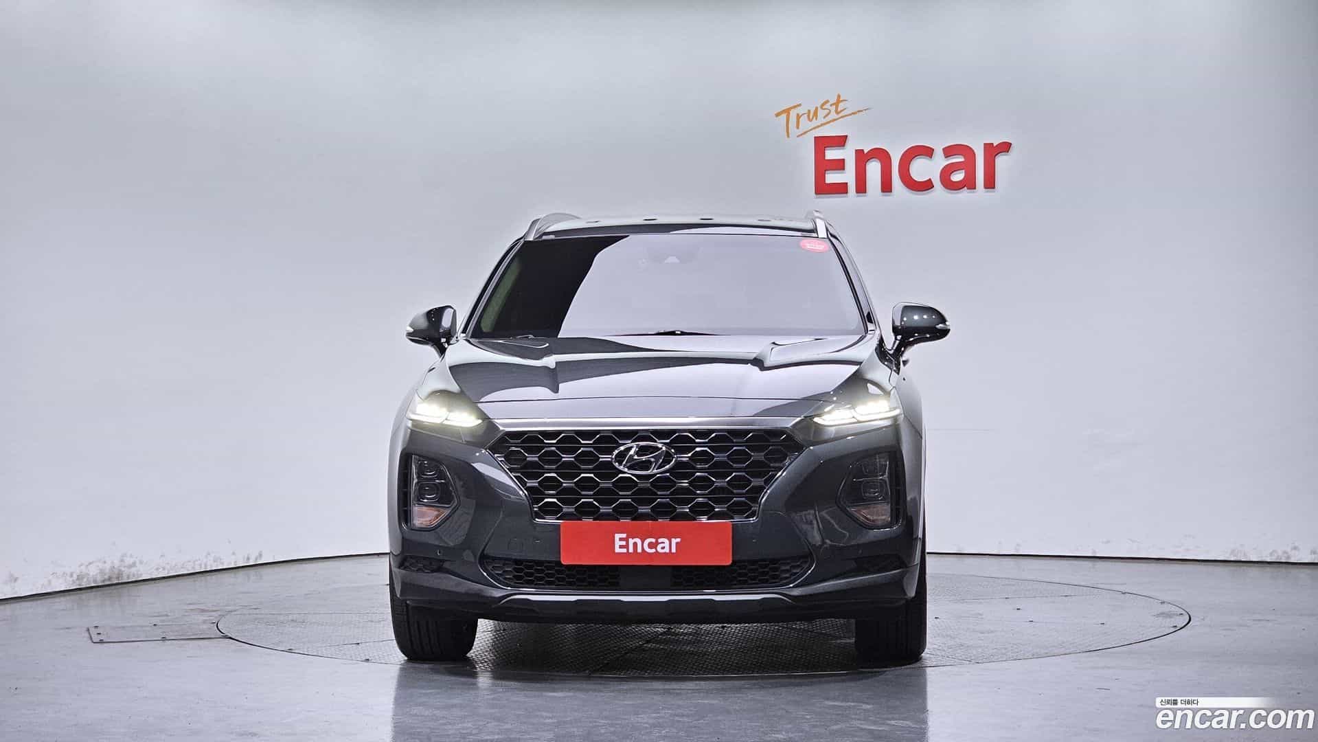 Santafe Hyundai 2018.2-OUTER-003