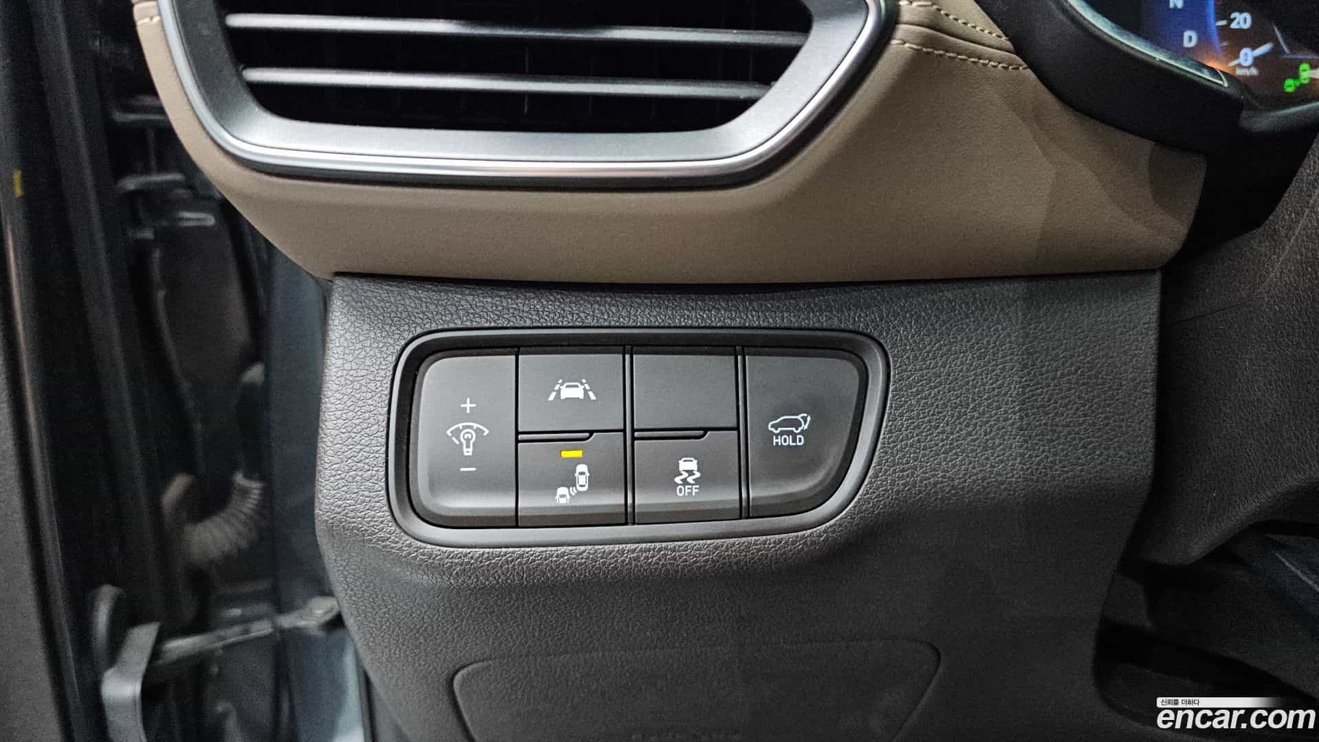 Santafe Hyundai 2018.2-OPTION-020