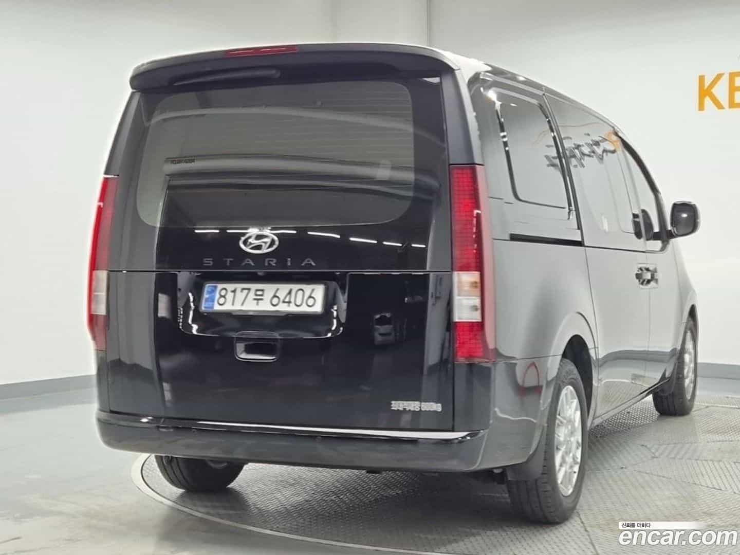 Staria Hyundai 2022.8-OUTER-004