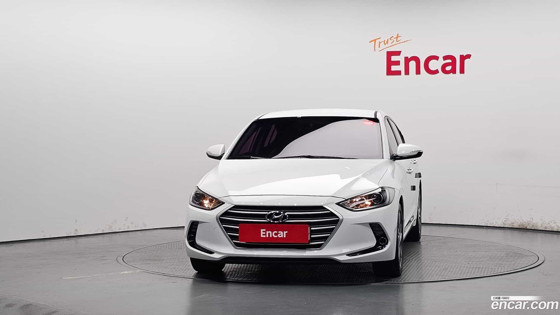 AVANTE Hyundai 2018.7-OUTER-003