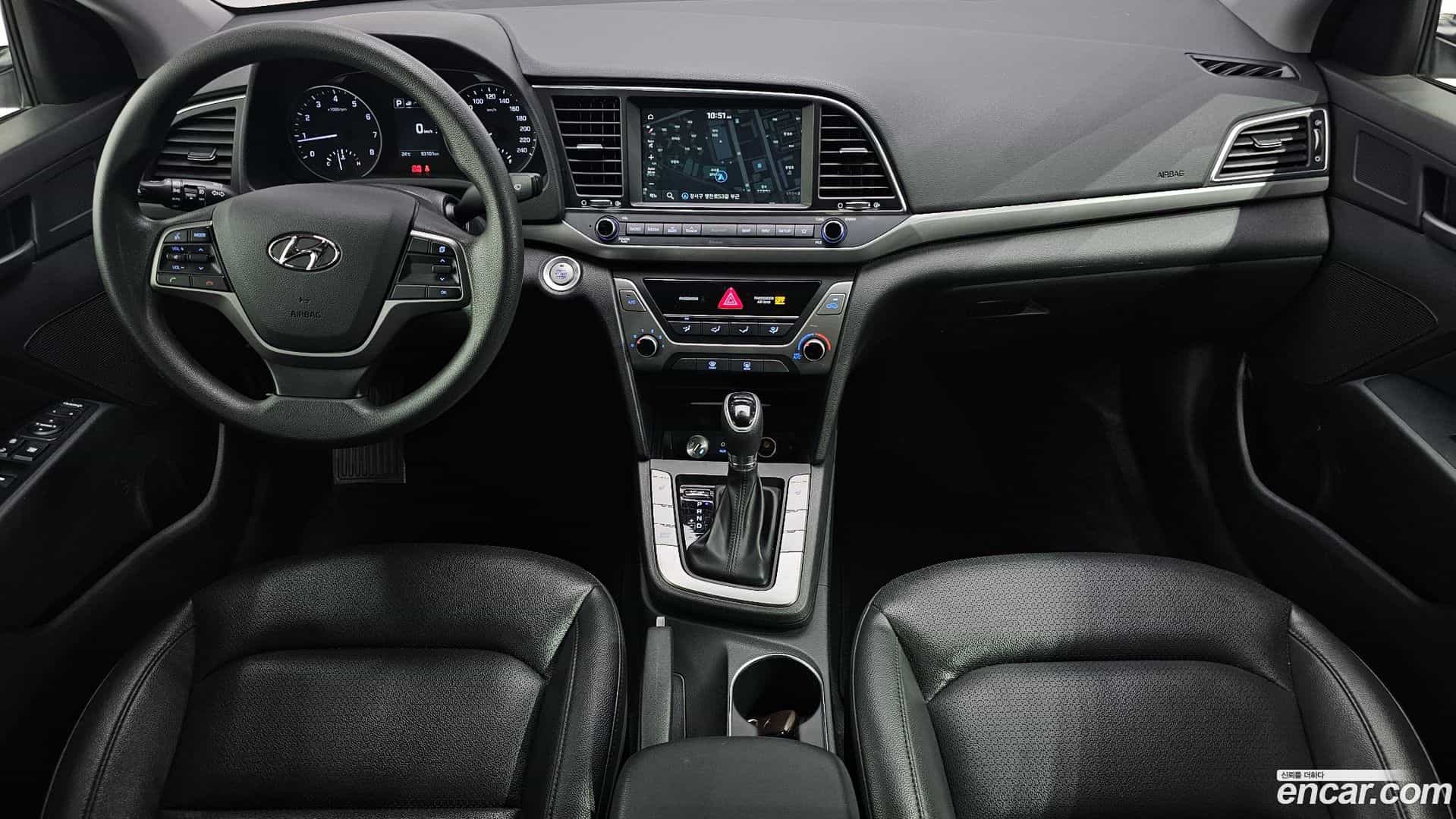 AVANTE Hyundai 2018.7-INNER-007