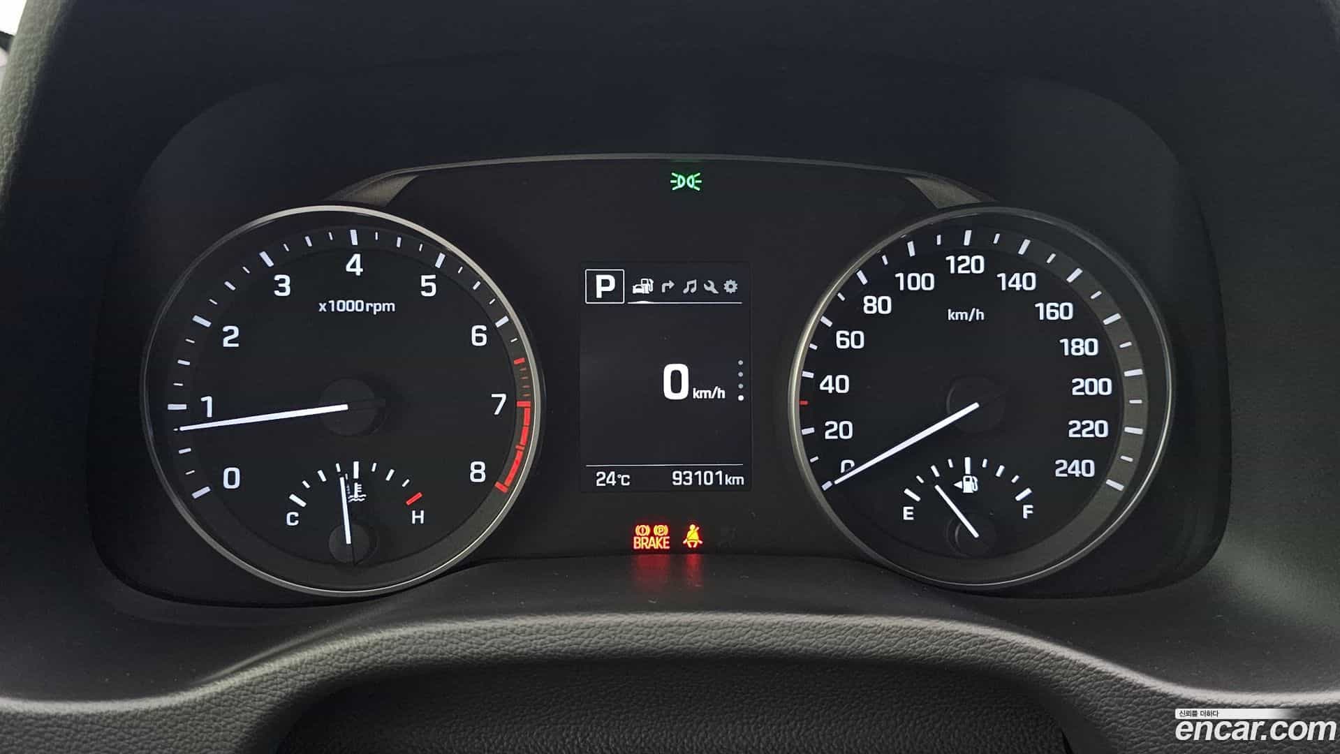 AVANTE Hyundai 2018.7-INNER-008