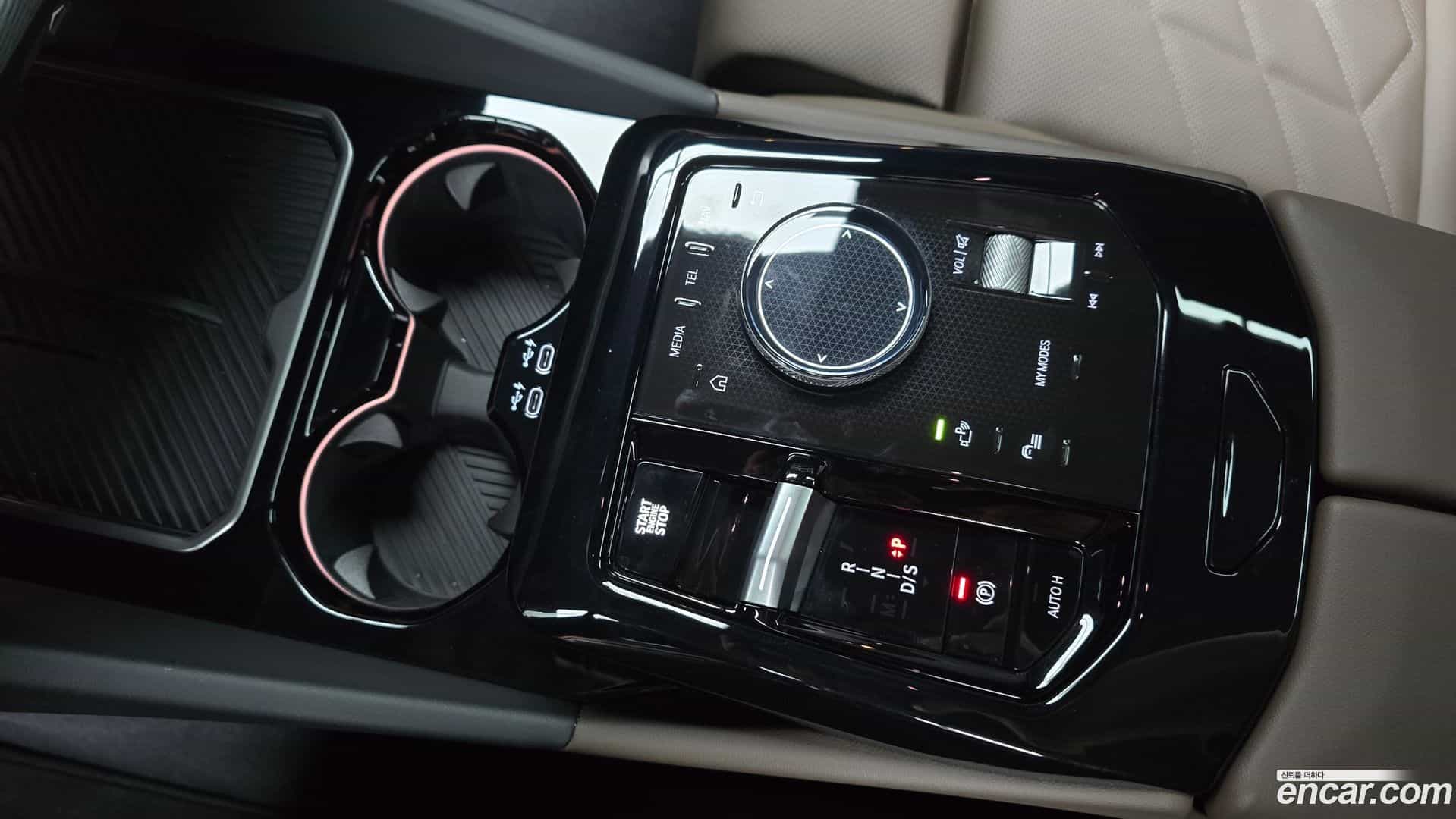 5-Series BMW 2026.0-INNER-009