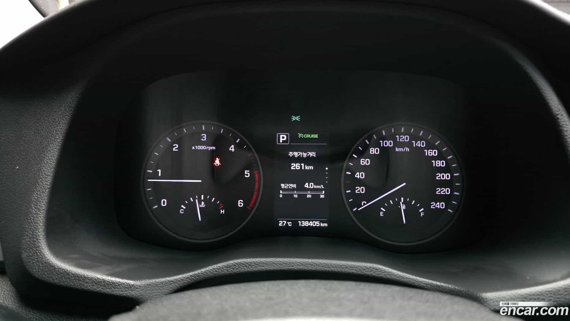 Tucson Hyundai 2016.3-INNER-008