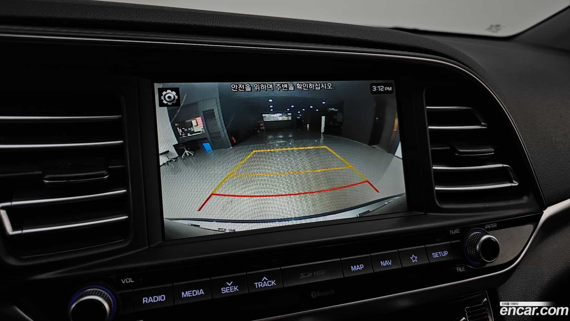 AVANTE Hyundai 2019.0-OPTION-019