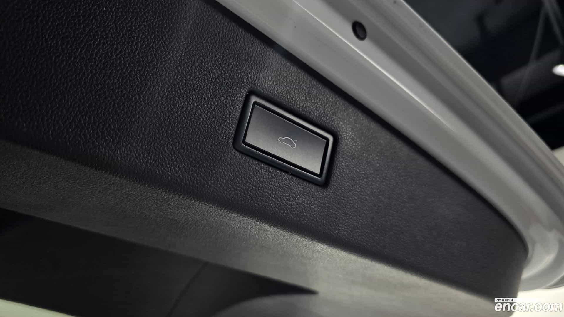 Tiguan Volkswagen 2020.11-OPTION-022