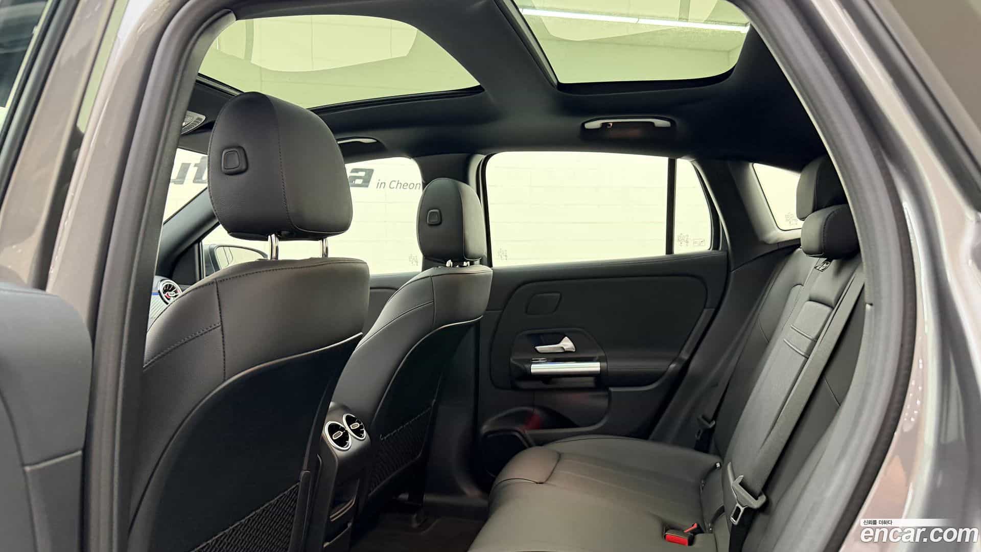 EQA Mercedes-Benz 2025.5-OPTION-023