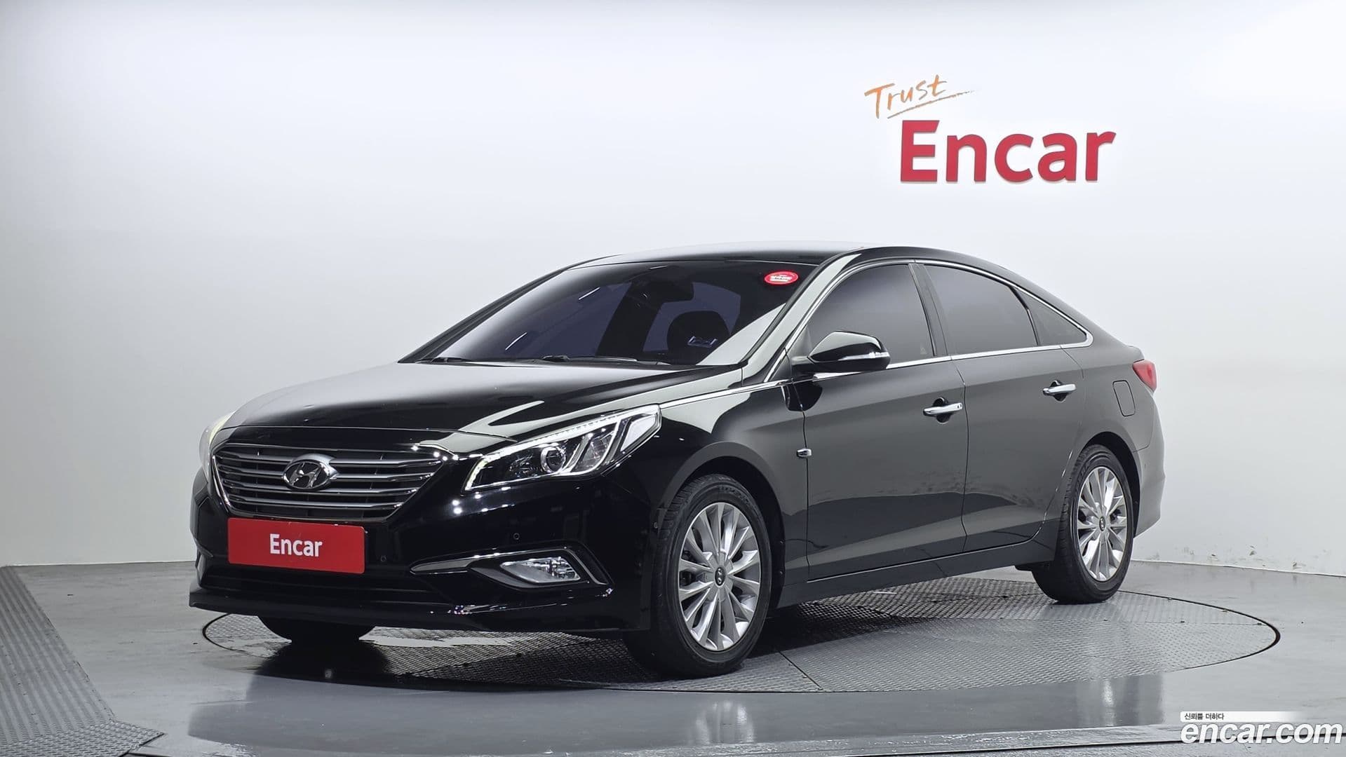 Main__Slider__Photo:Sonata Hyundai 2016.6-0