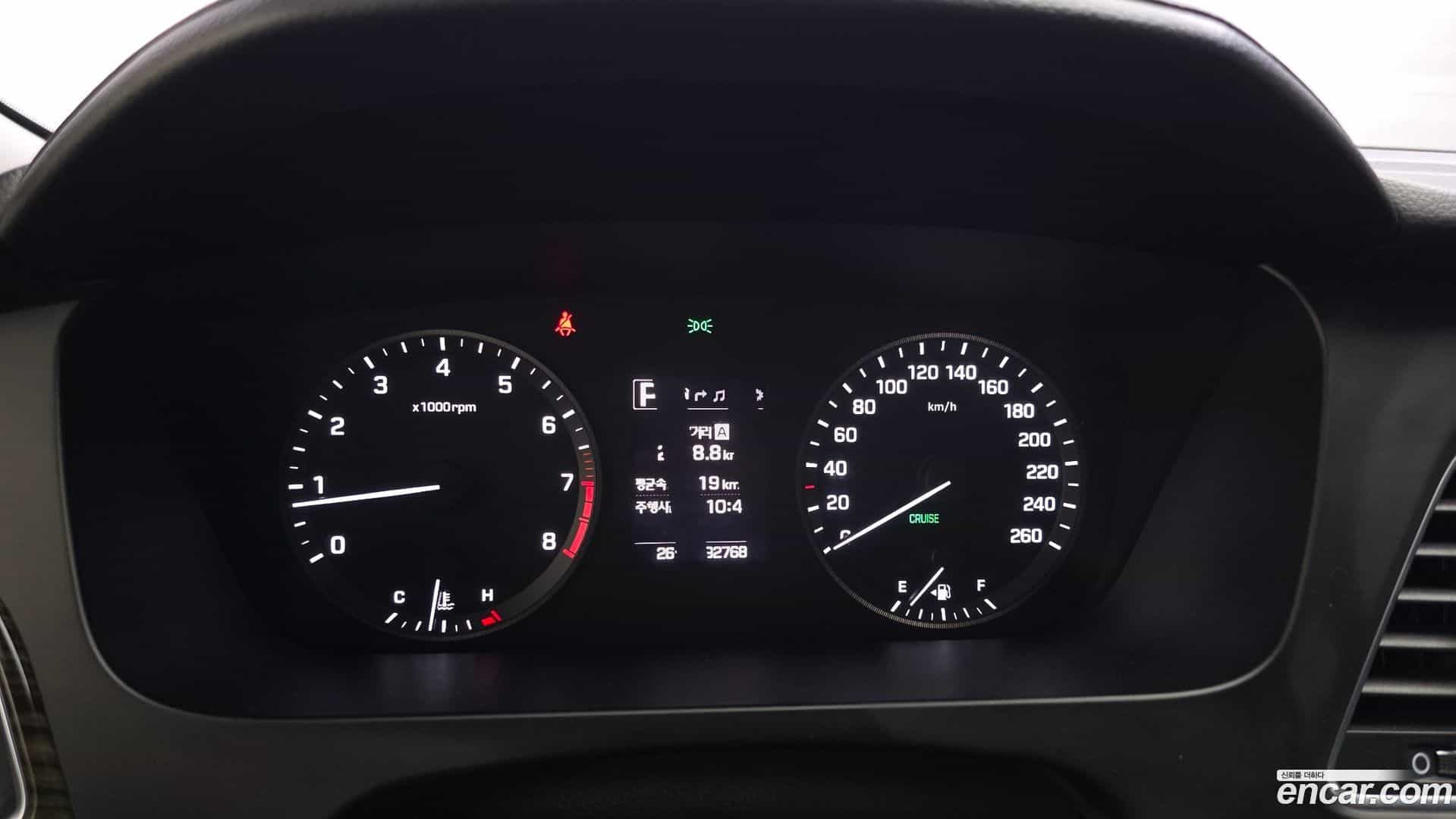 Sonata Hyundai 2016.6-INNER-008