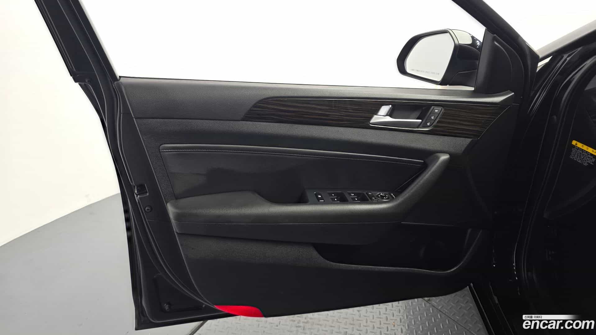 Sonata Hyundai 2016.6-INNER-034