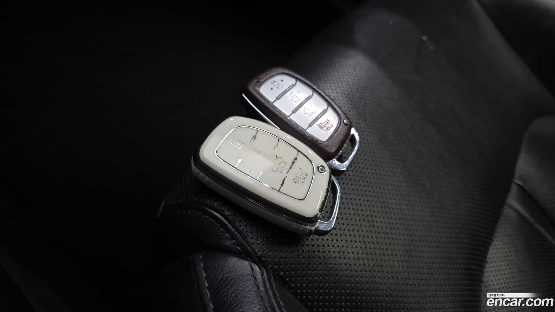 Sonata Hyundai 2016.6-OPTION-042