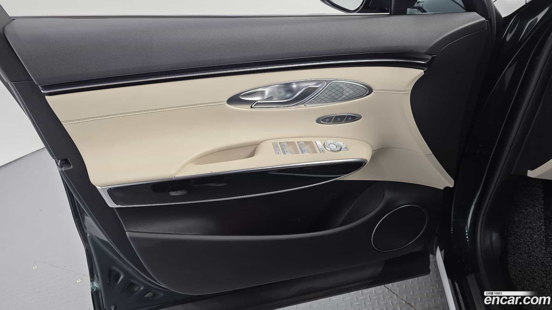 GV70 Genesis 2022.4-INNER-034