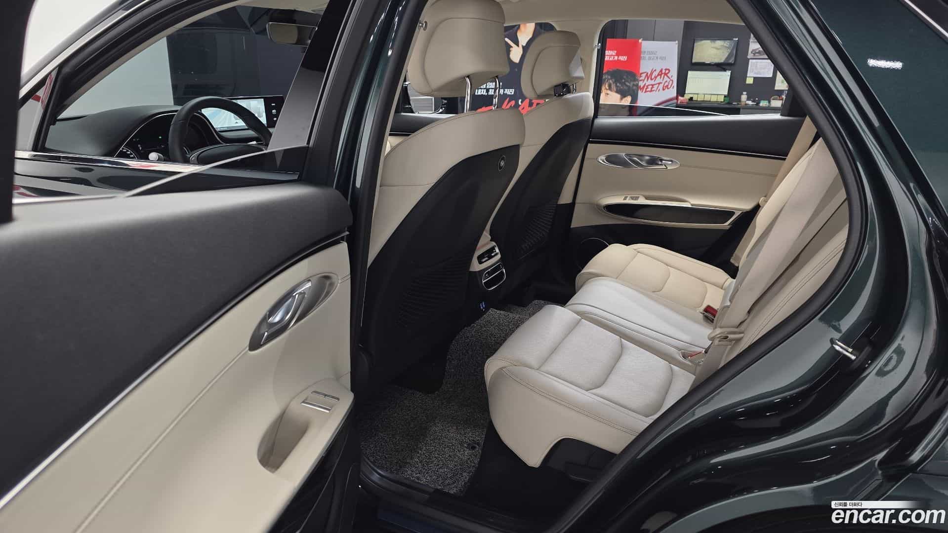 GV70 Genesis 2022.4-INNER-036