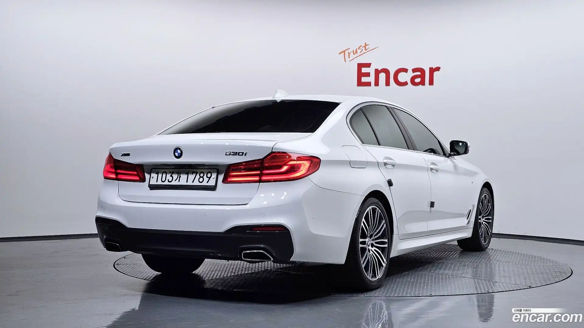 5-Series BMW 2019.9-OUTER-002