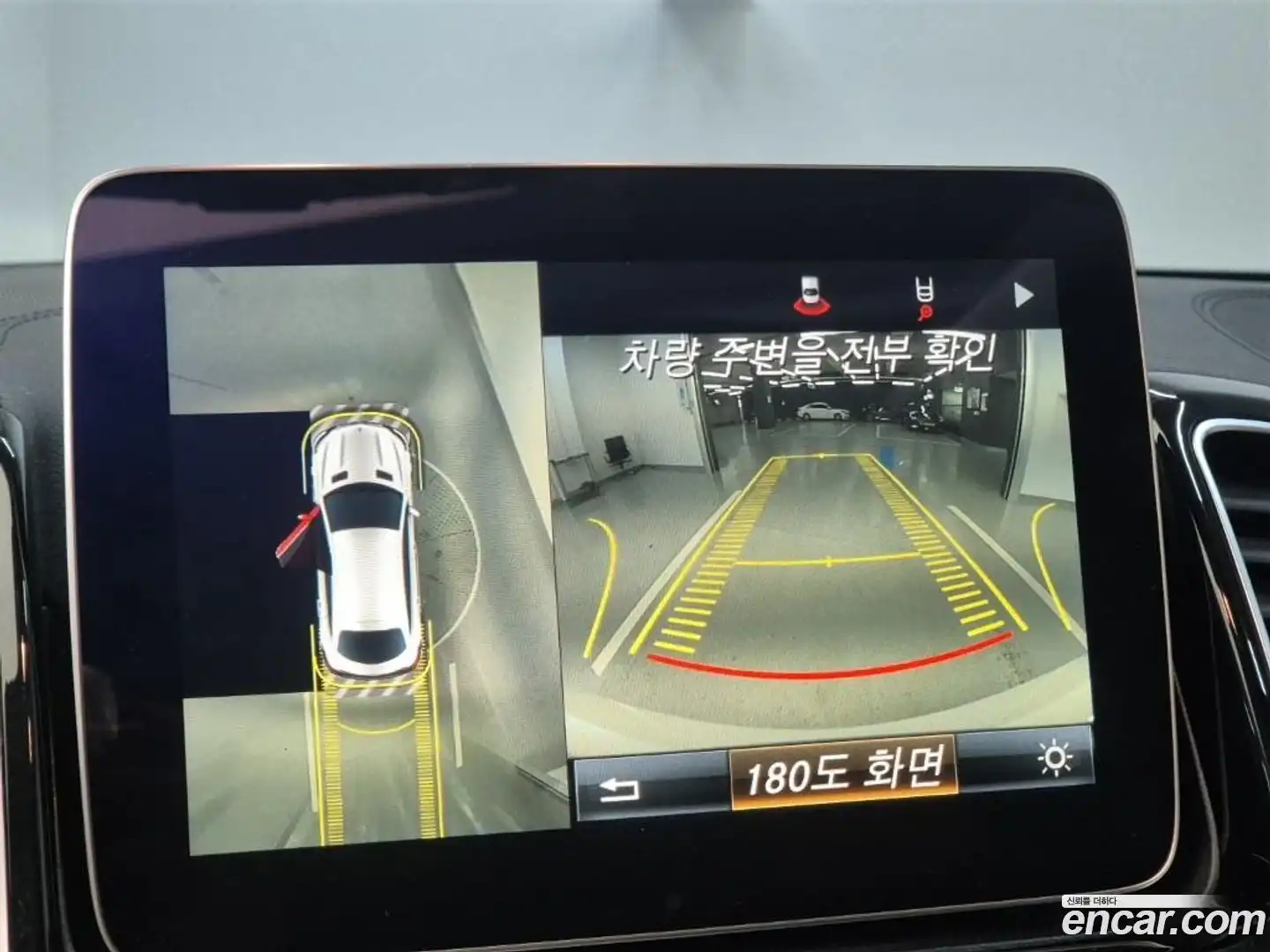 GLE-Class Mercedes-Benz 2016.10-OPTION-019