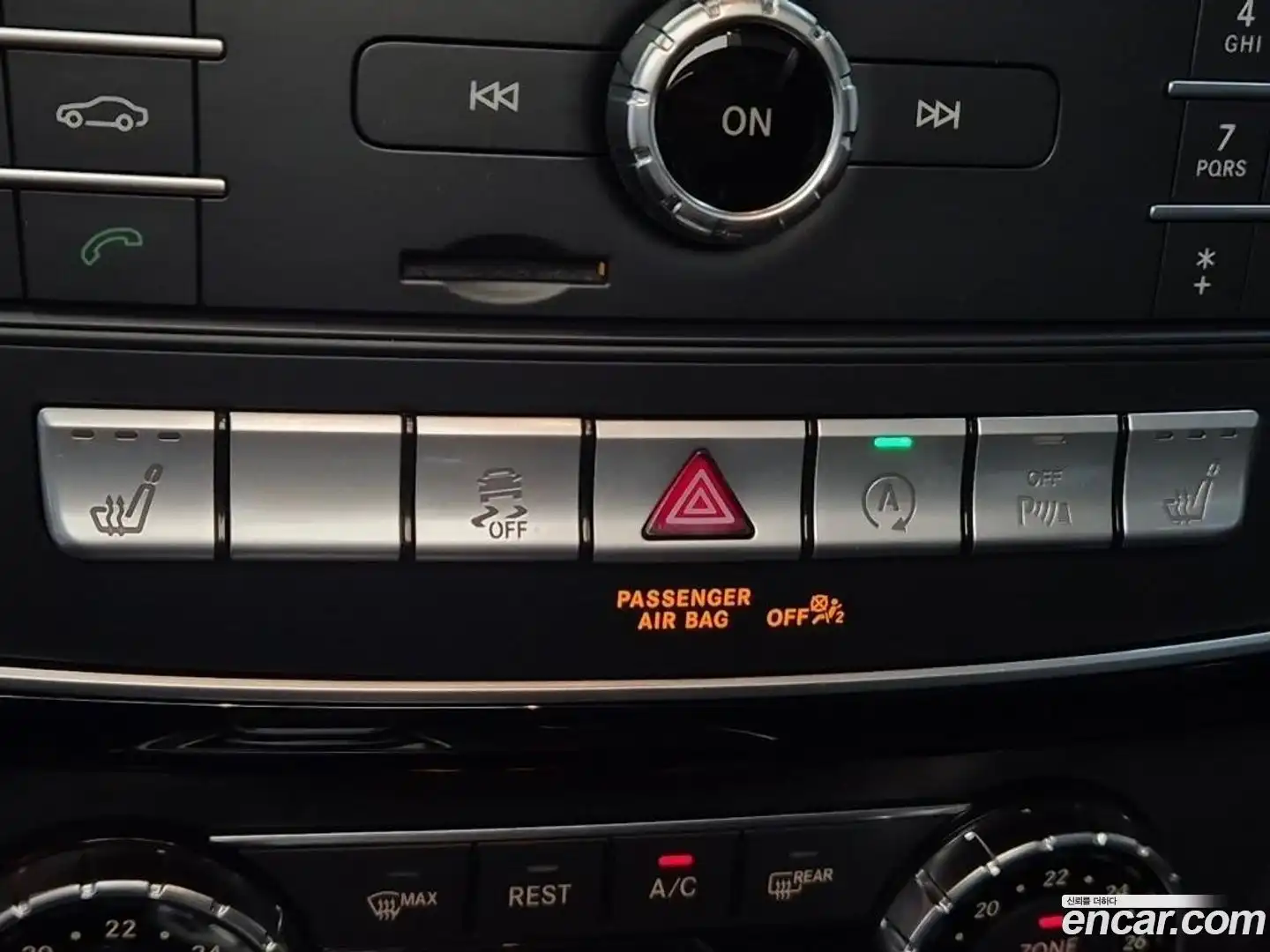 GLE-Class Mercedes-Benz 2016.10-OPTION-022