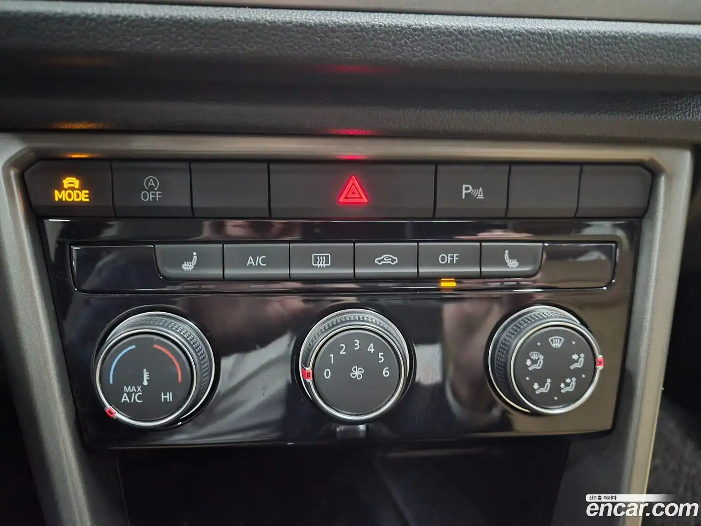 T-Roc Volkswagen 2021.10-OPTION-018