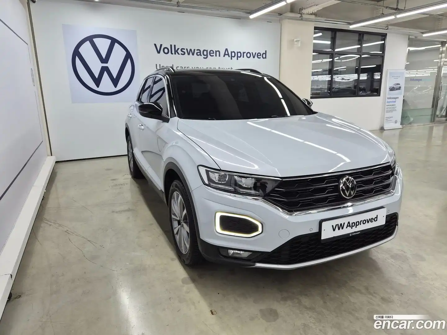 T-Roc Volkswagen 2021.10-OPTION-021