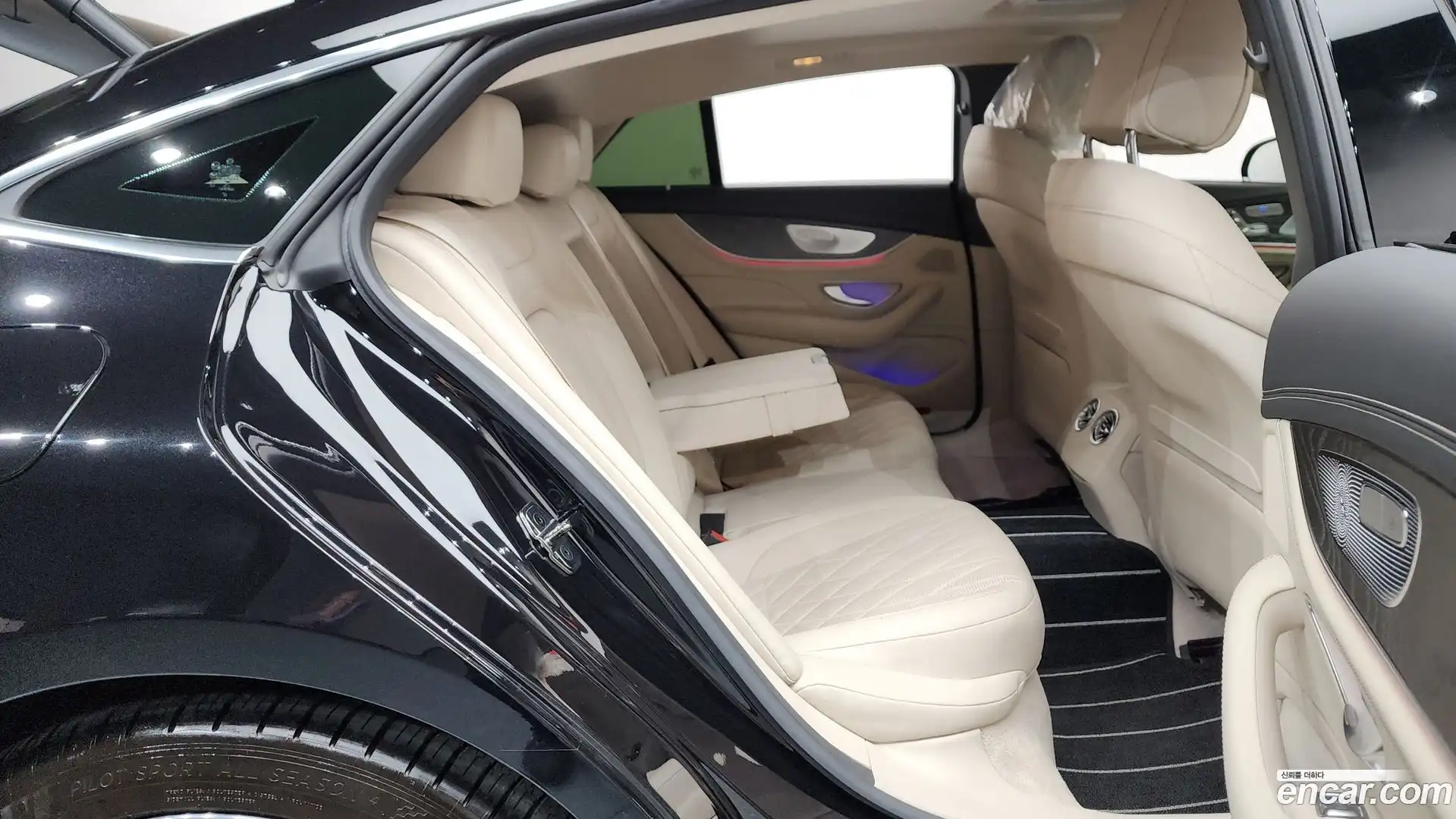 AMG GT Mercedes-Benz 2023.4-OPTION-015