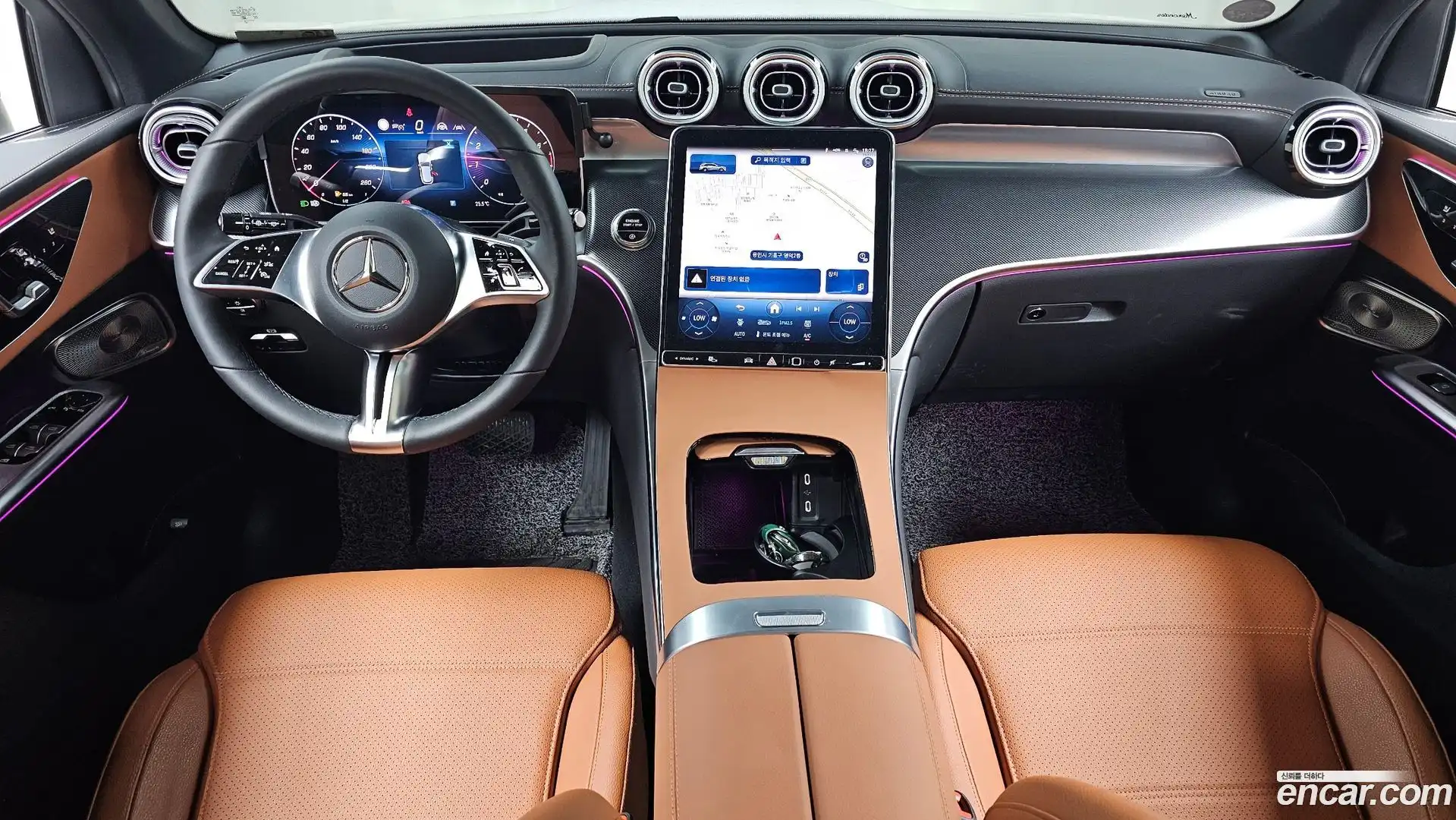 GLC-Class Mercedes-Benz 2025.4-INNER-007