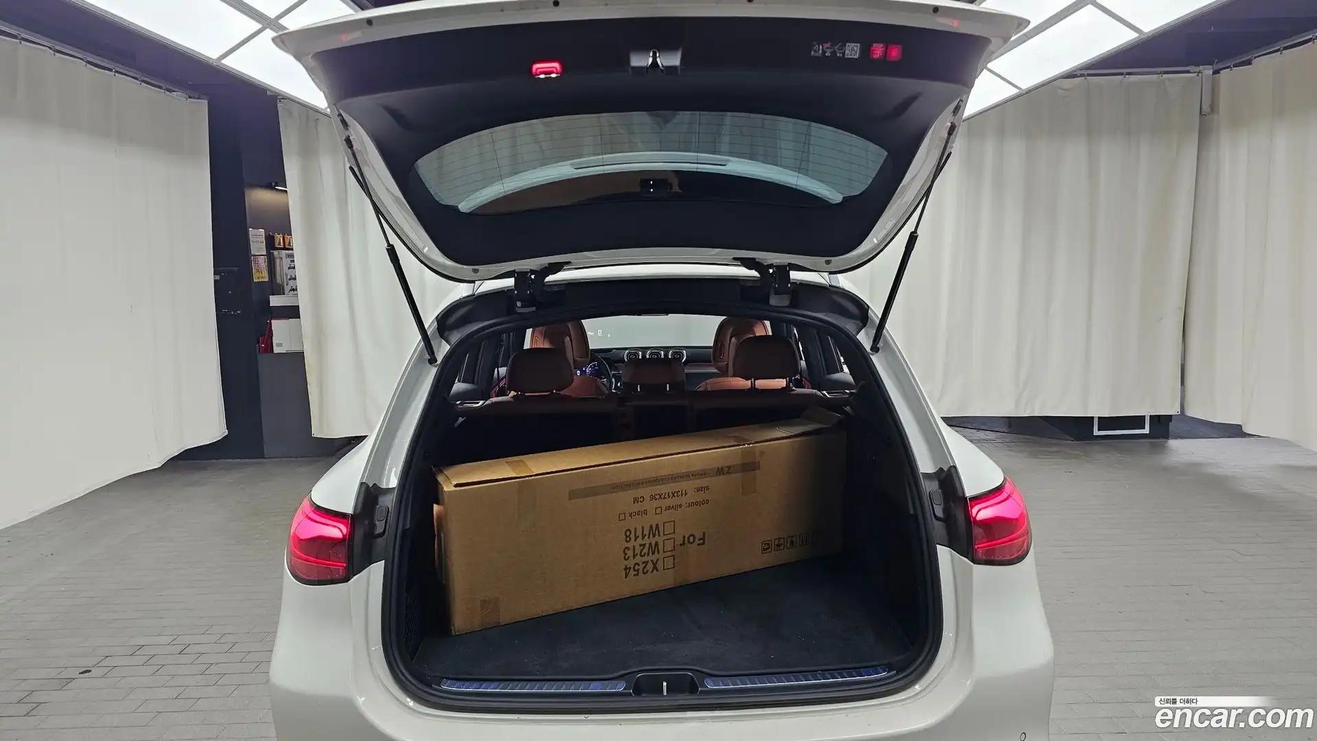 GLC-Class Mercedes-Benz 2025.4-OPTION-022