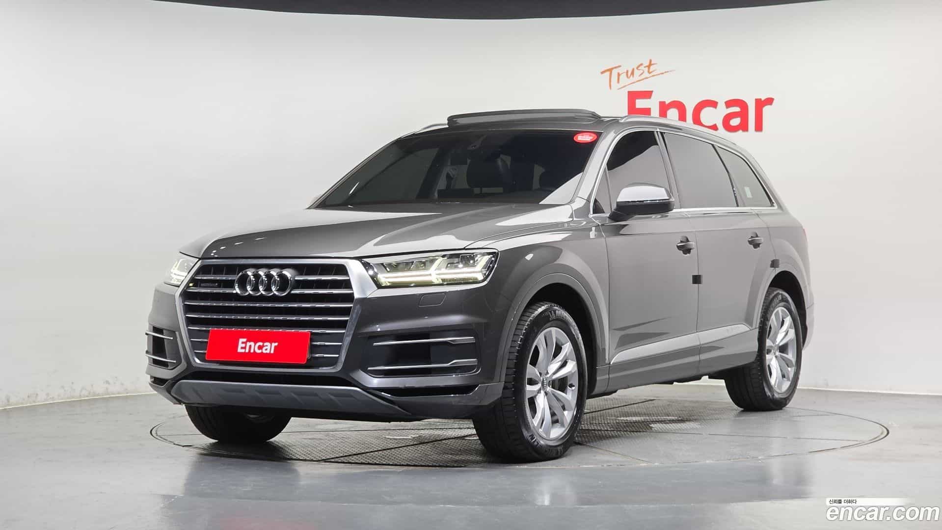 Q7 Audi 2019.8-OUTER-001