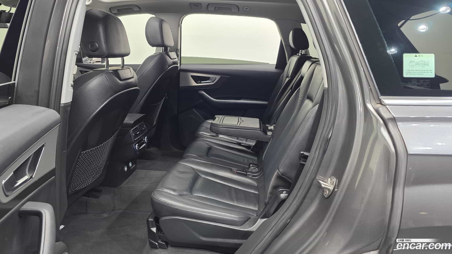 Q7 Audi 2019.8-OPTION-016