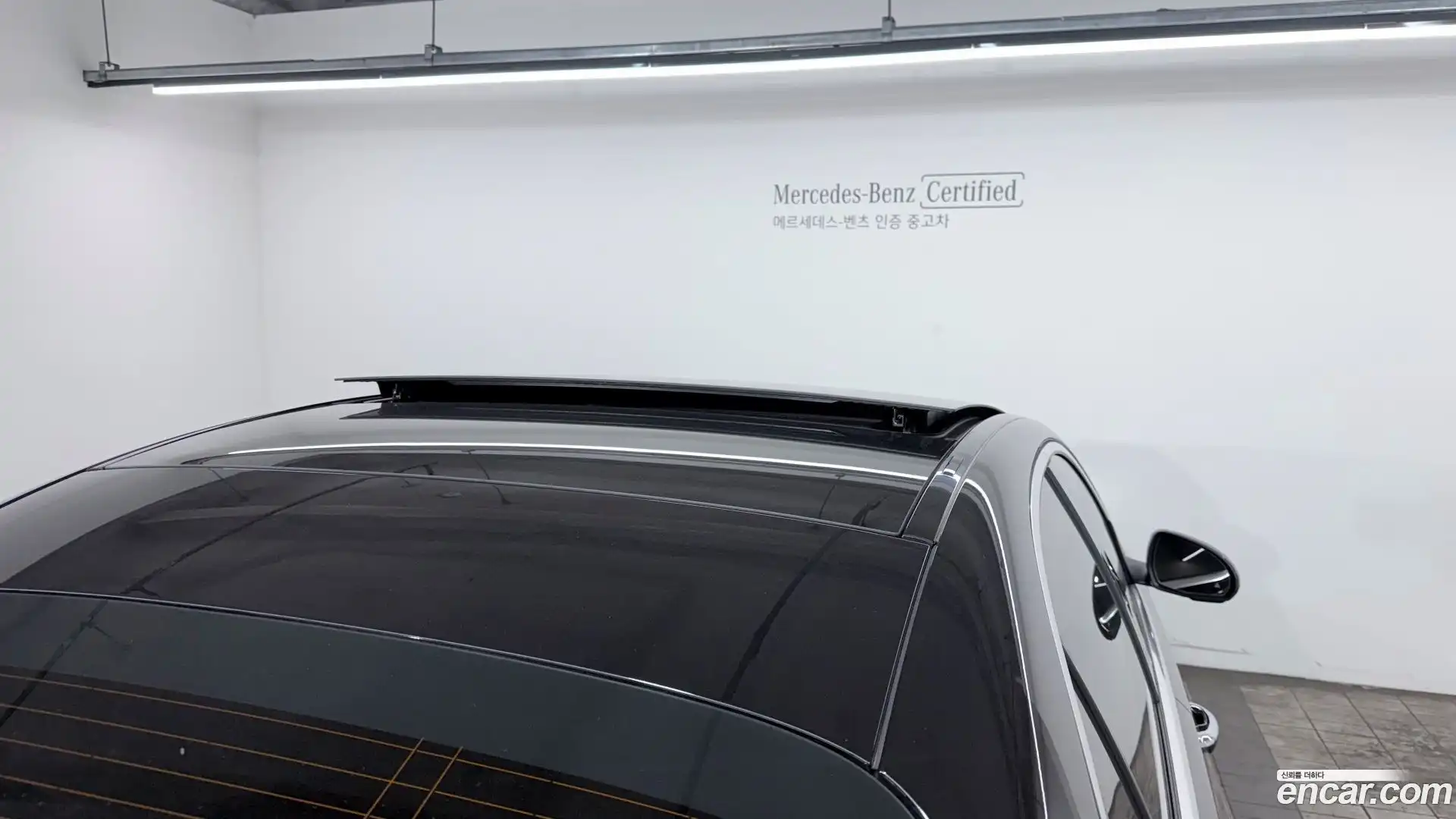 C-Class Mercedes-Benz 2023.4-OPTION-016